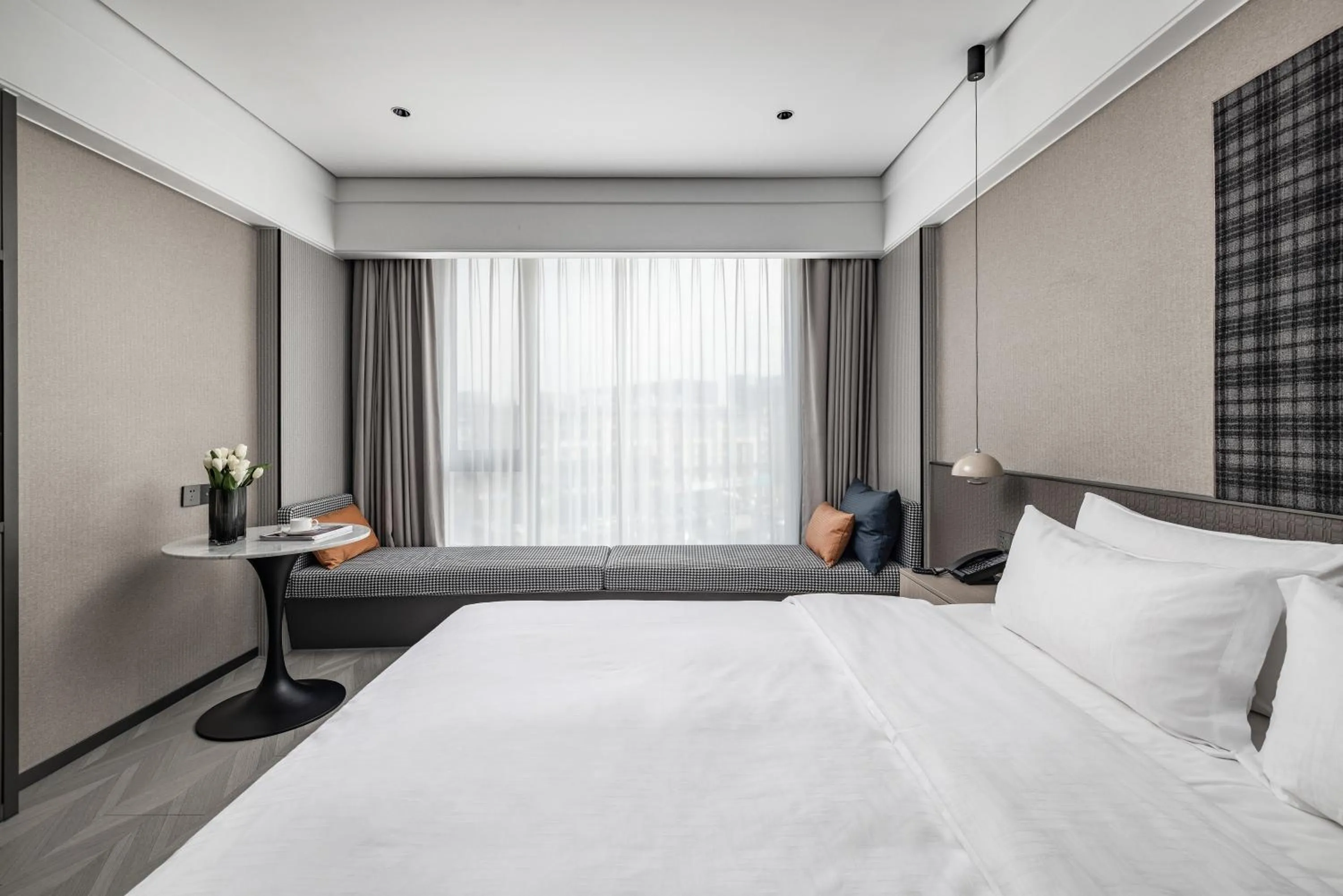 Photo of the whole room, Bed in Bali Yating Hotel