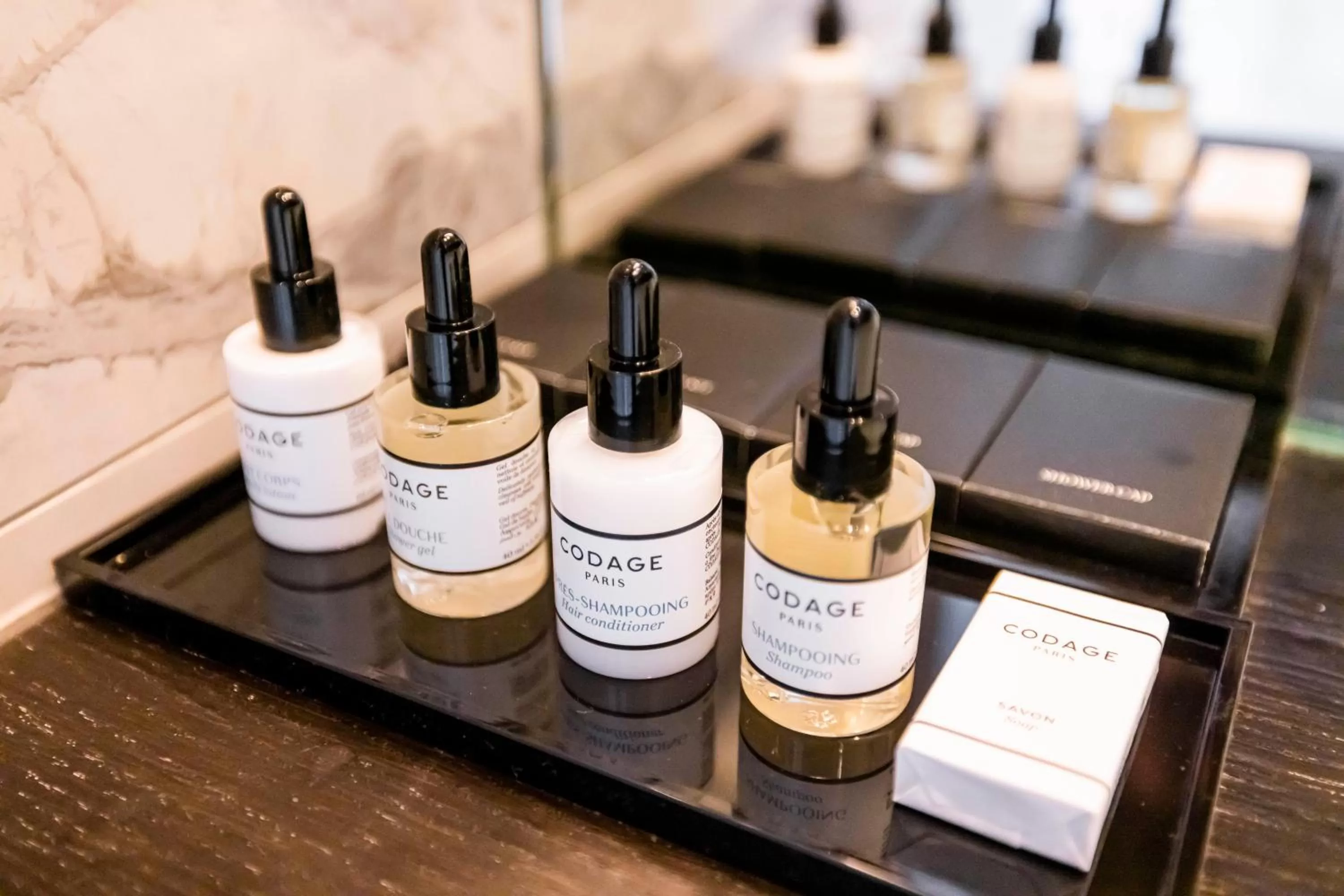 Bathroom in Boutique Hotel Sablon by CW Hotel Collection