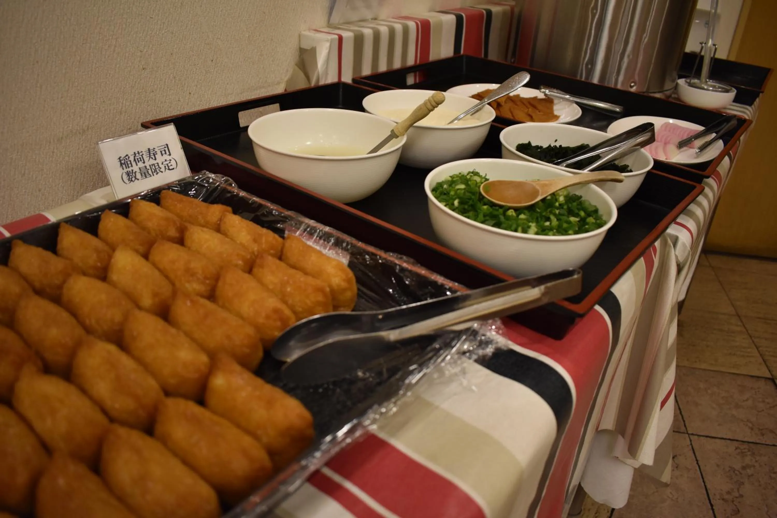 Buffet breakfast in Hotel Crown Hills Toyokawa