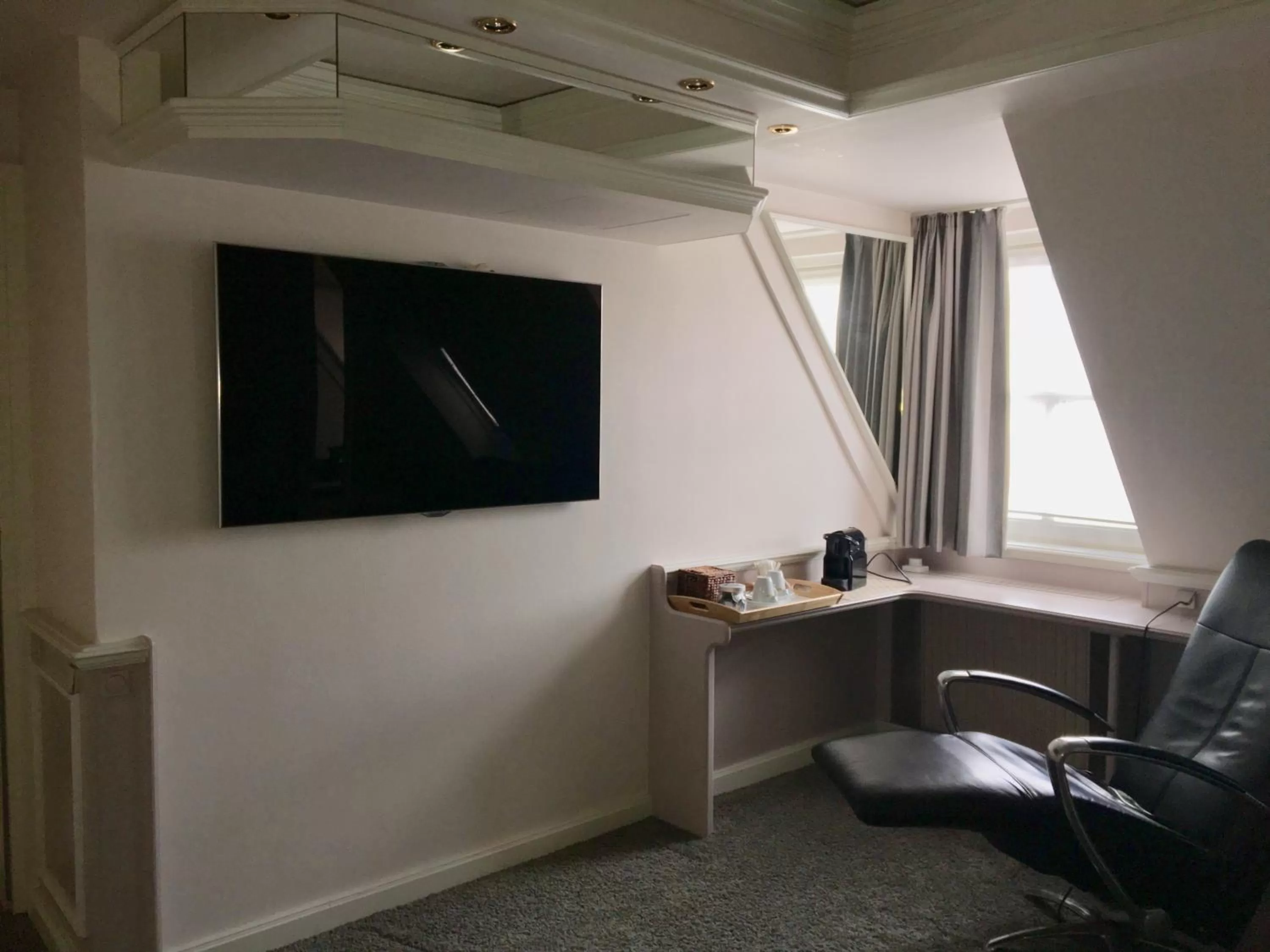 TV and multimedia in Hotel Lippischer Hof