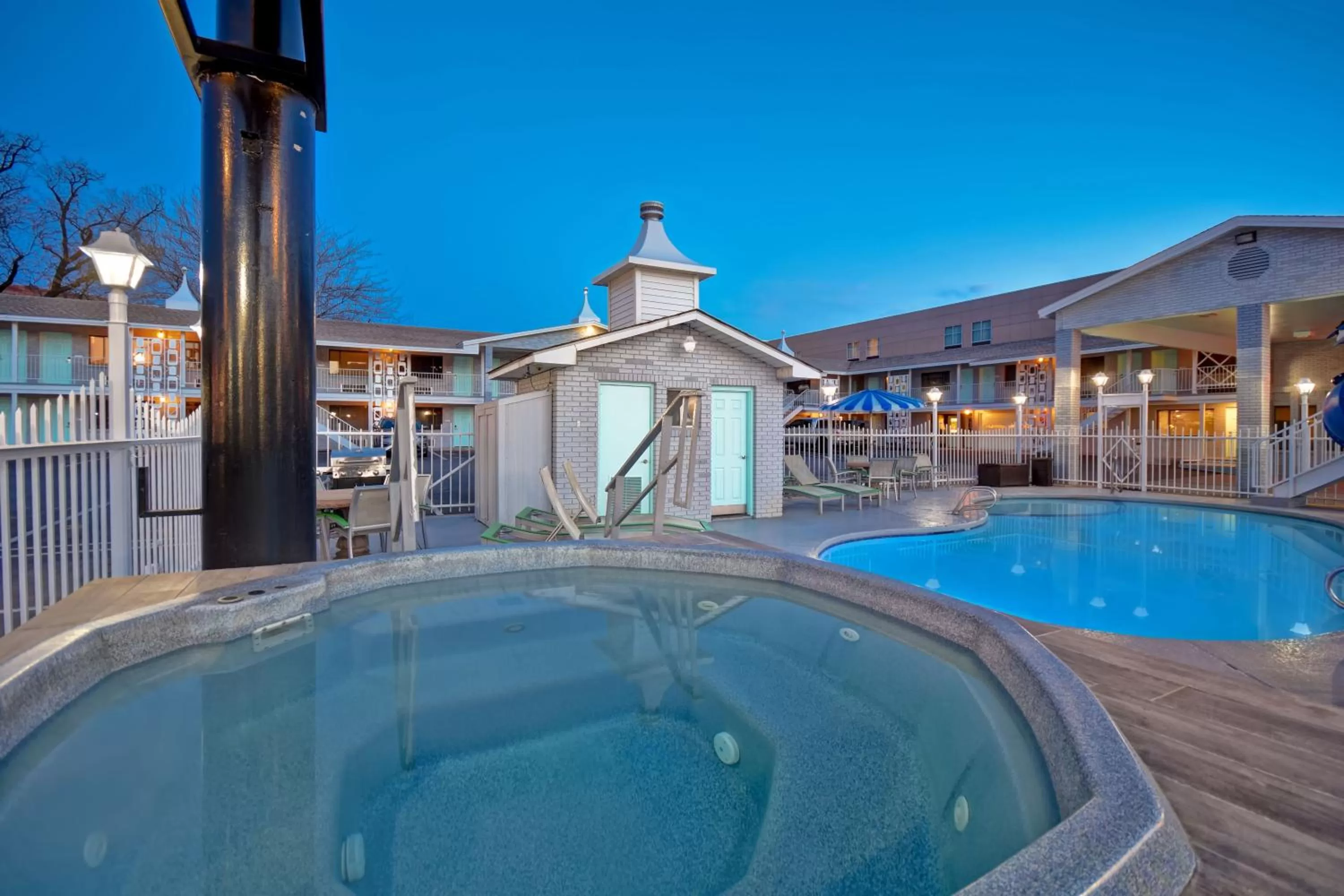 Swimming pool in Expedition Lodge Moab Arches National Park