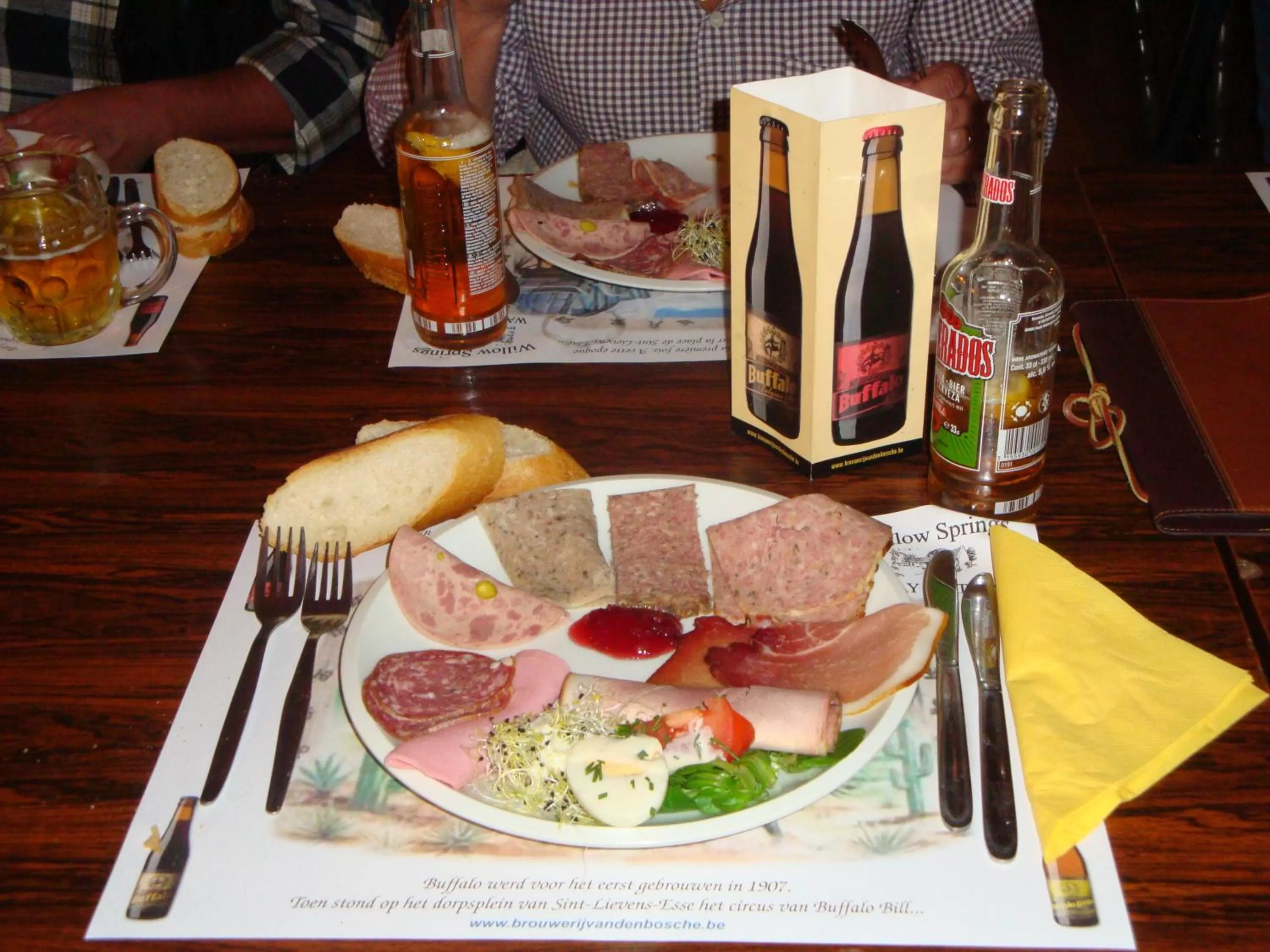 Restaurant/places to eat in B&B Willow Springs Way Station