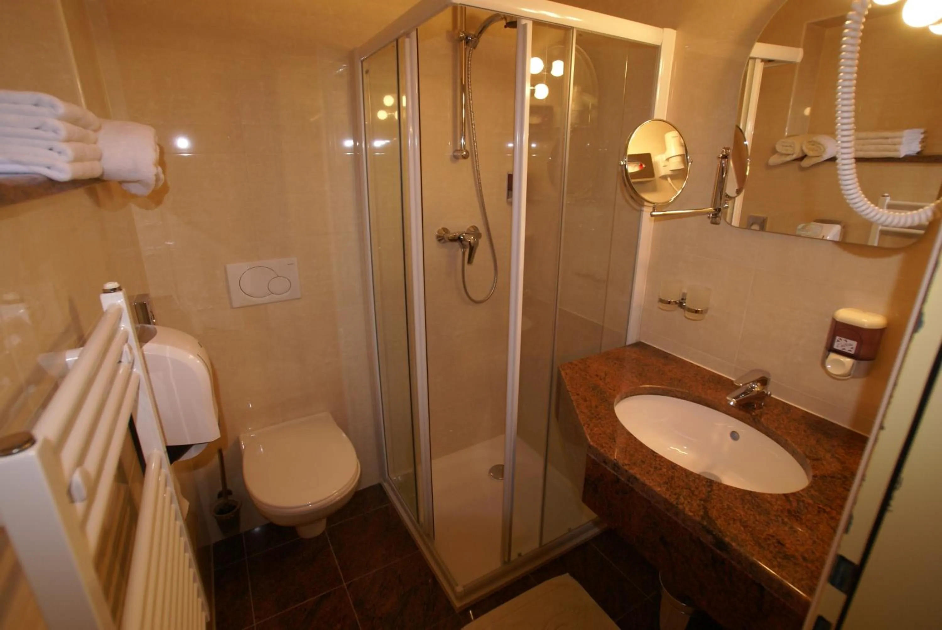 Bathroom in Gasthof Hotel Zur Post