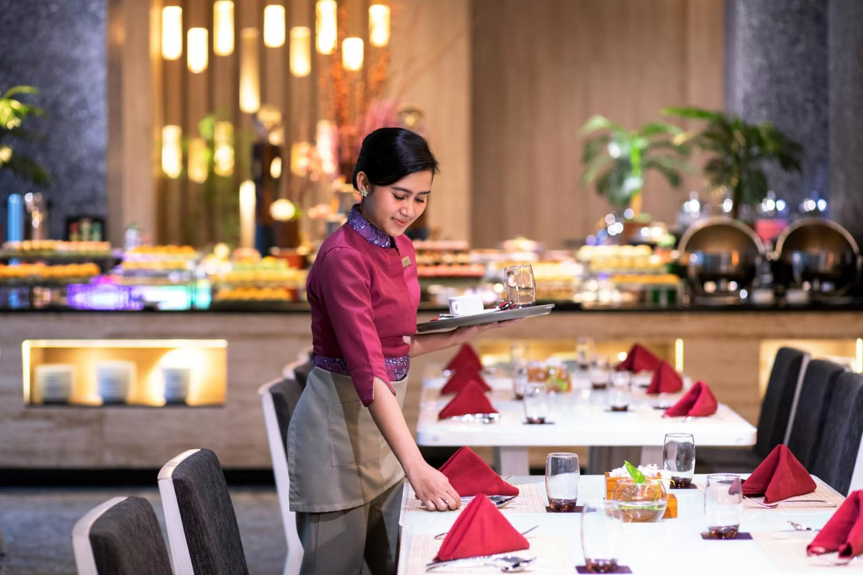 Restaurant/places to eat in Grand Mercure Jakarta Kemayoran