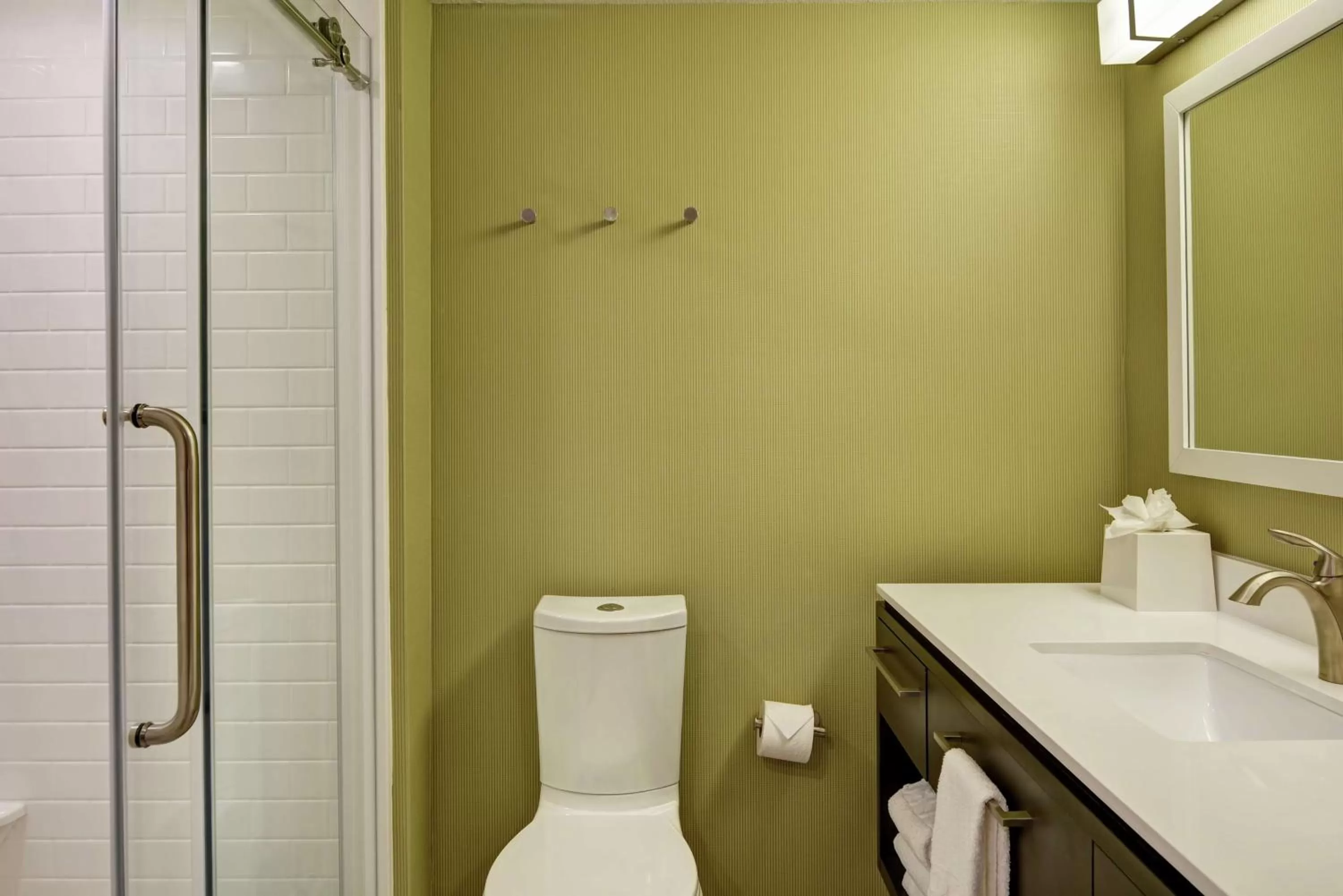 Bathroom in Home2 Suites By Hilton Hilton Head