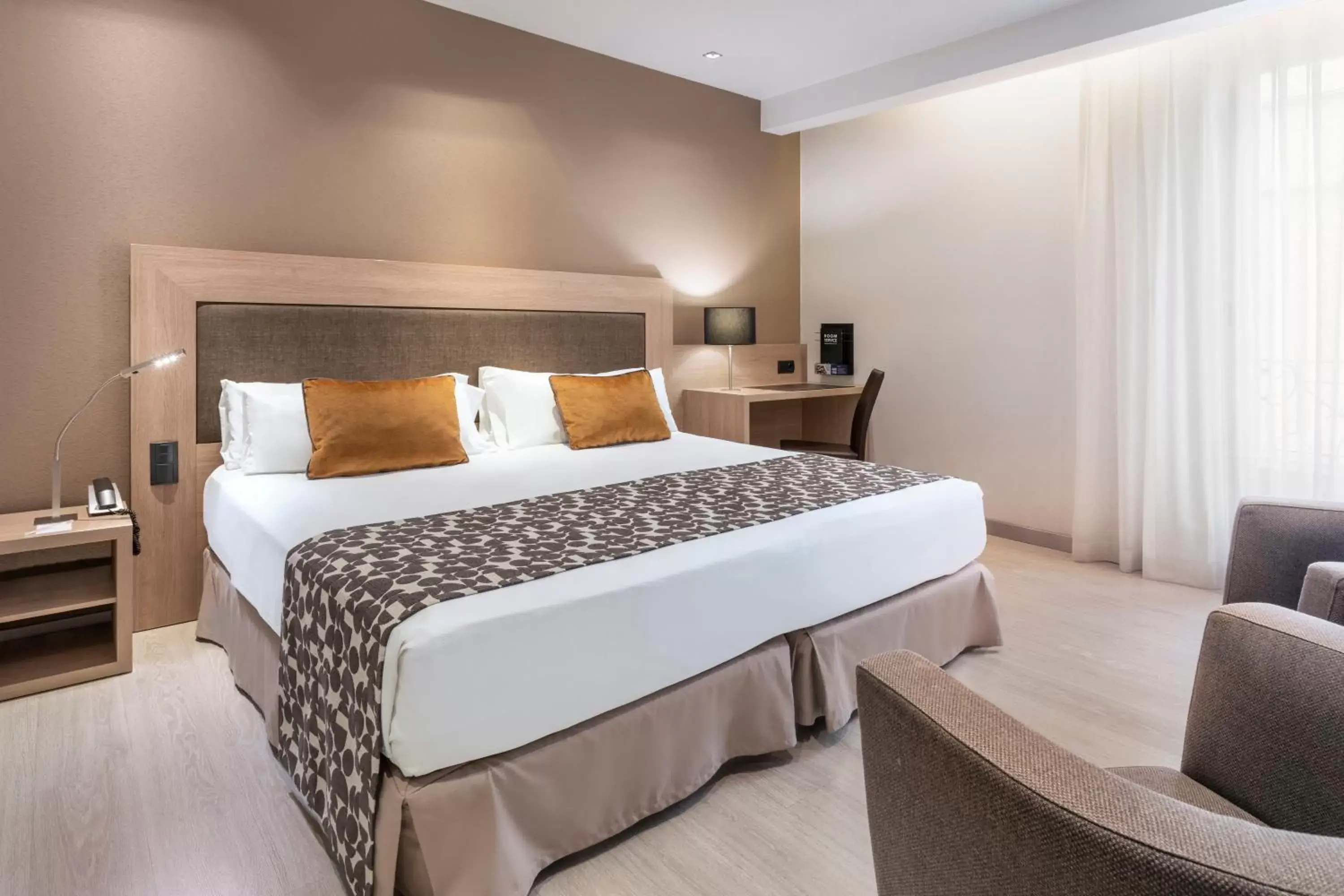 Premium Double or Twin Room in Catalonia Plaza Mayor Premium Double or Twin Room in Catalonia Plaza Mayor