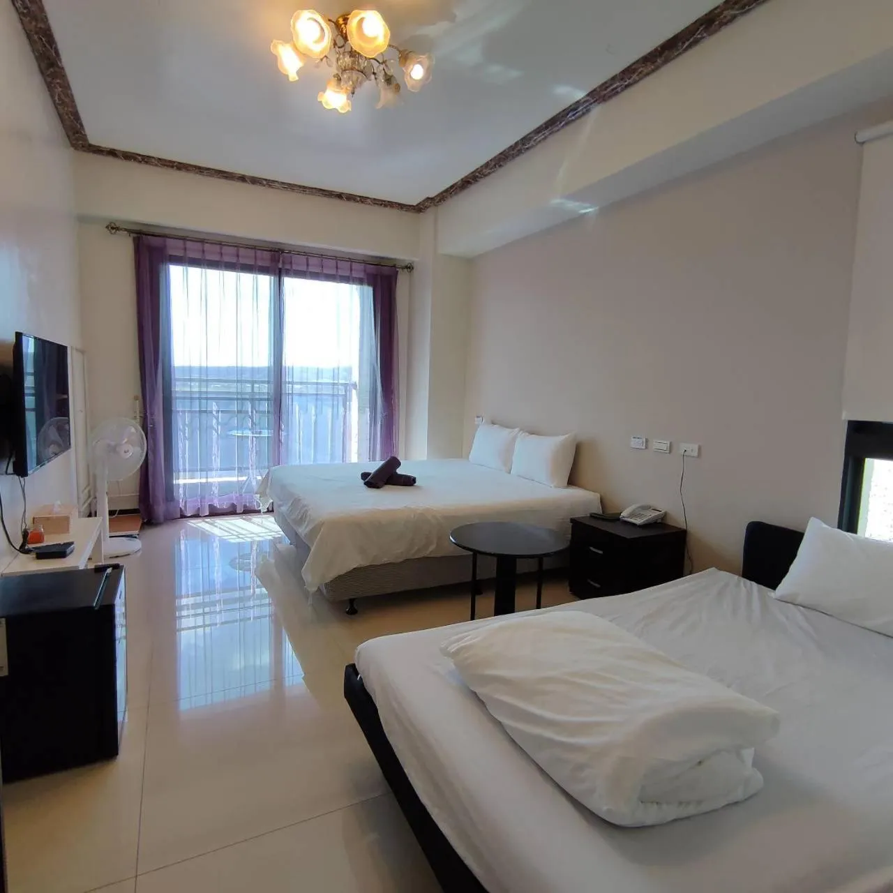 Bed in 墾丁秋莊會館 附限量停車位 不保證有位置 無法事先預留 背包房無車位 預訂後記得加Line聯繫