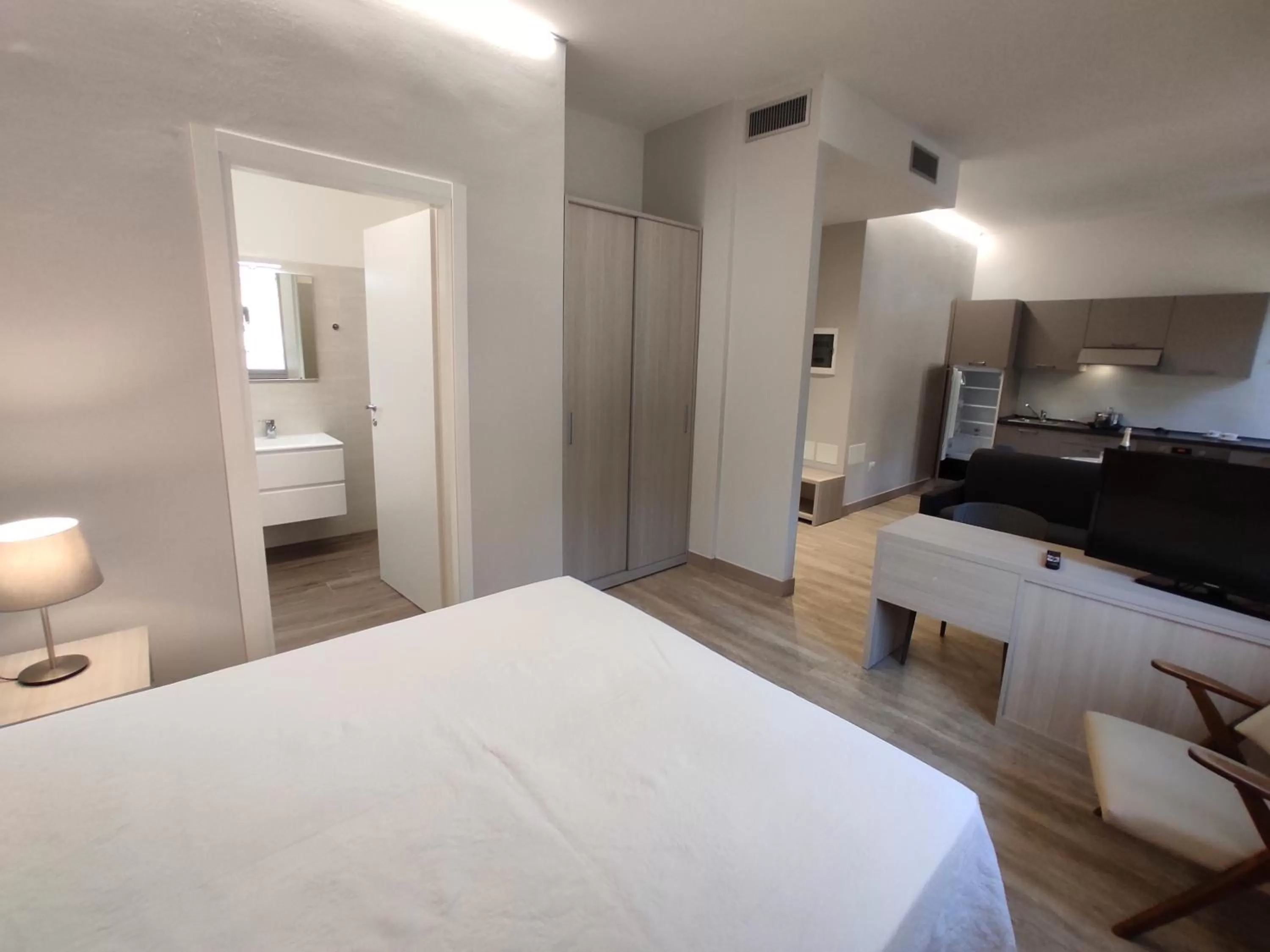 Photo of the whole room, Bed in ALBA RESIDENCE