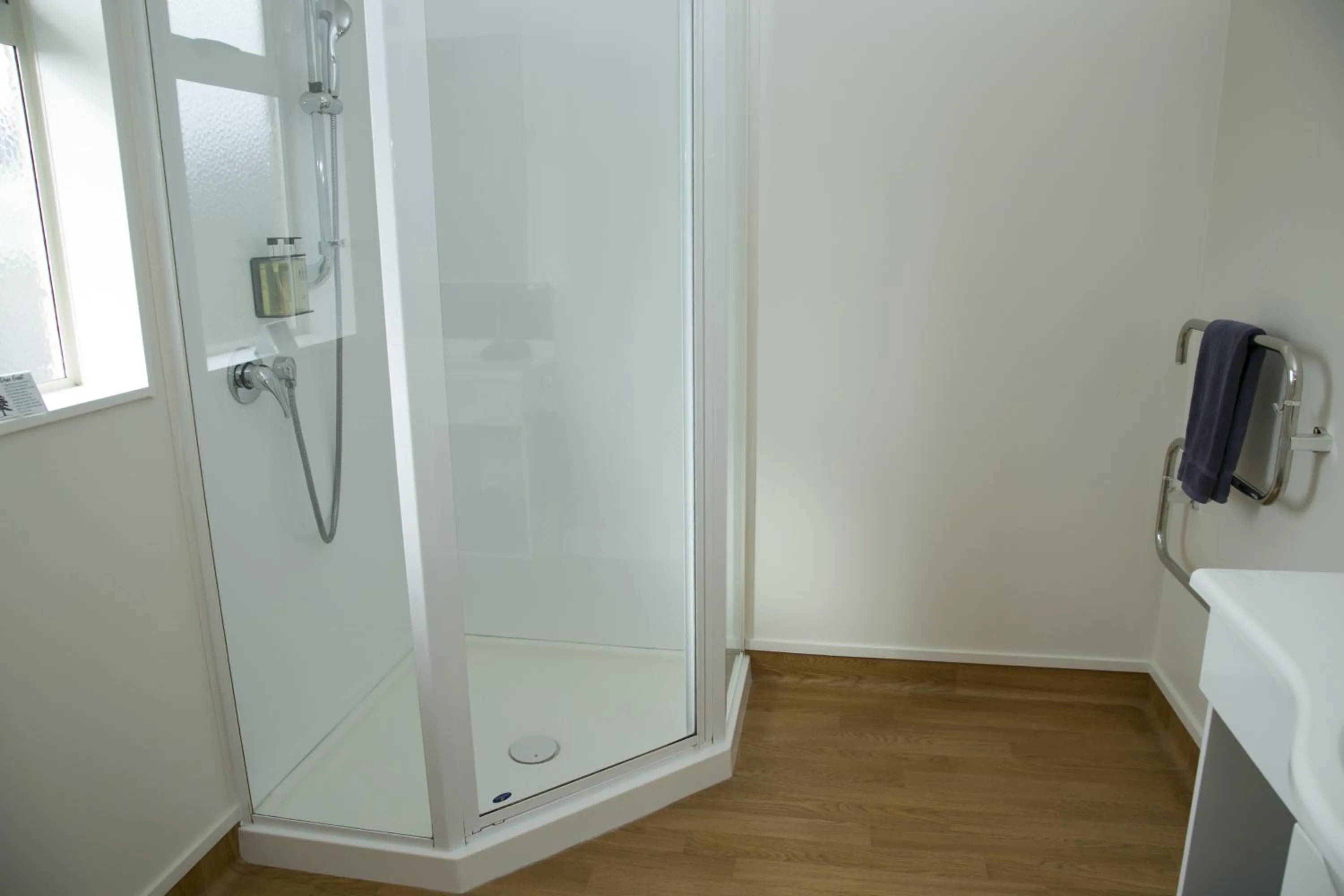 Shower in Captain Cook Motor Lodge