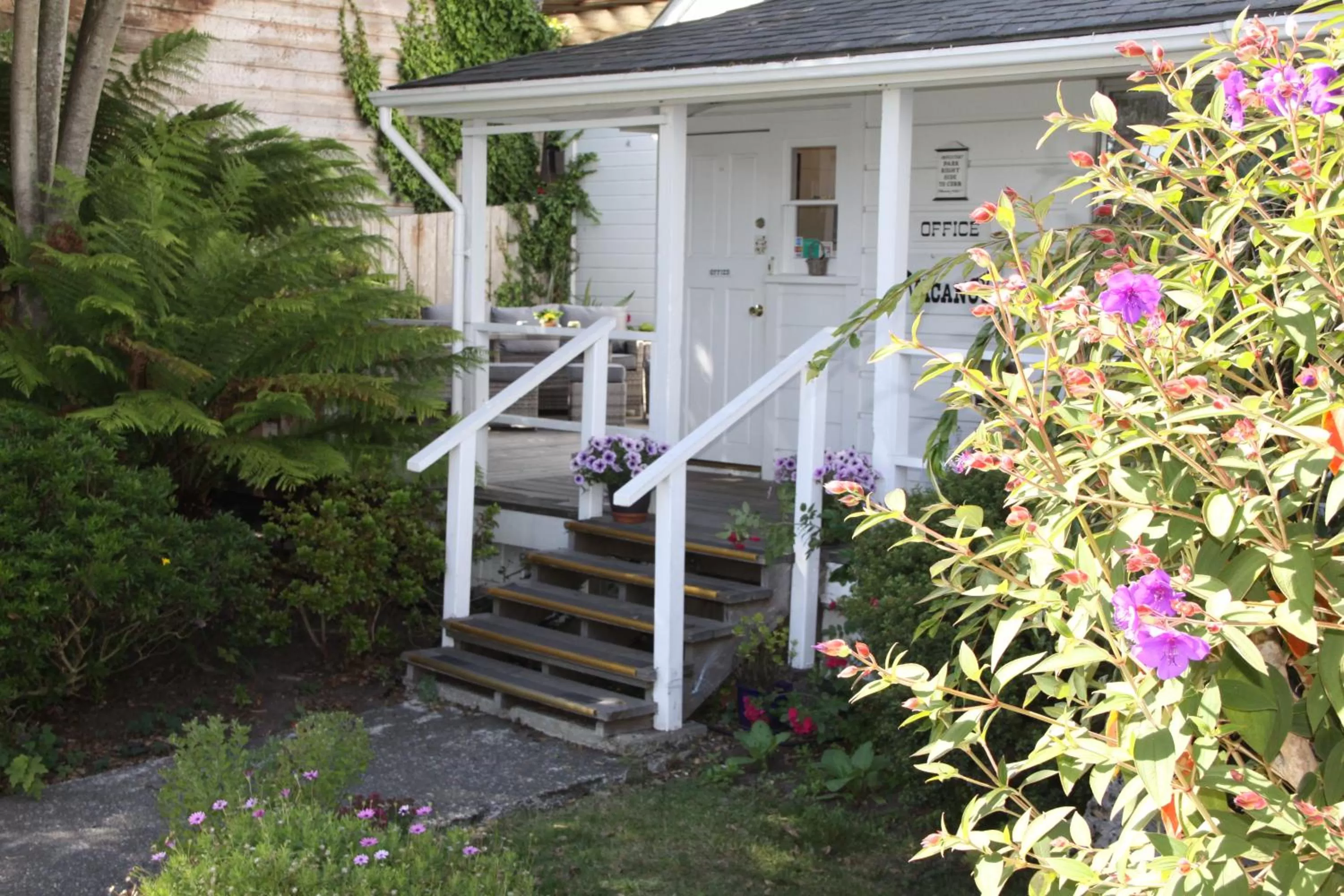 Seagull Inn Bed & Breakfast