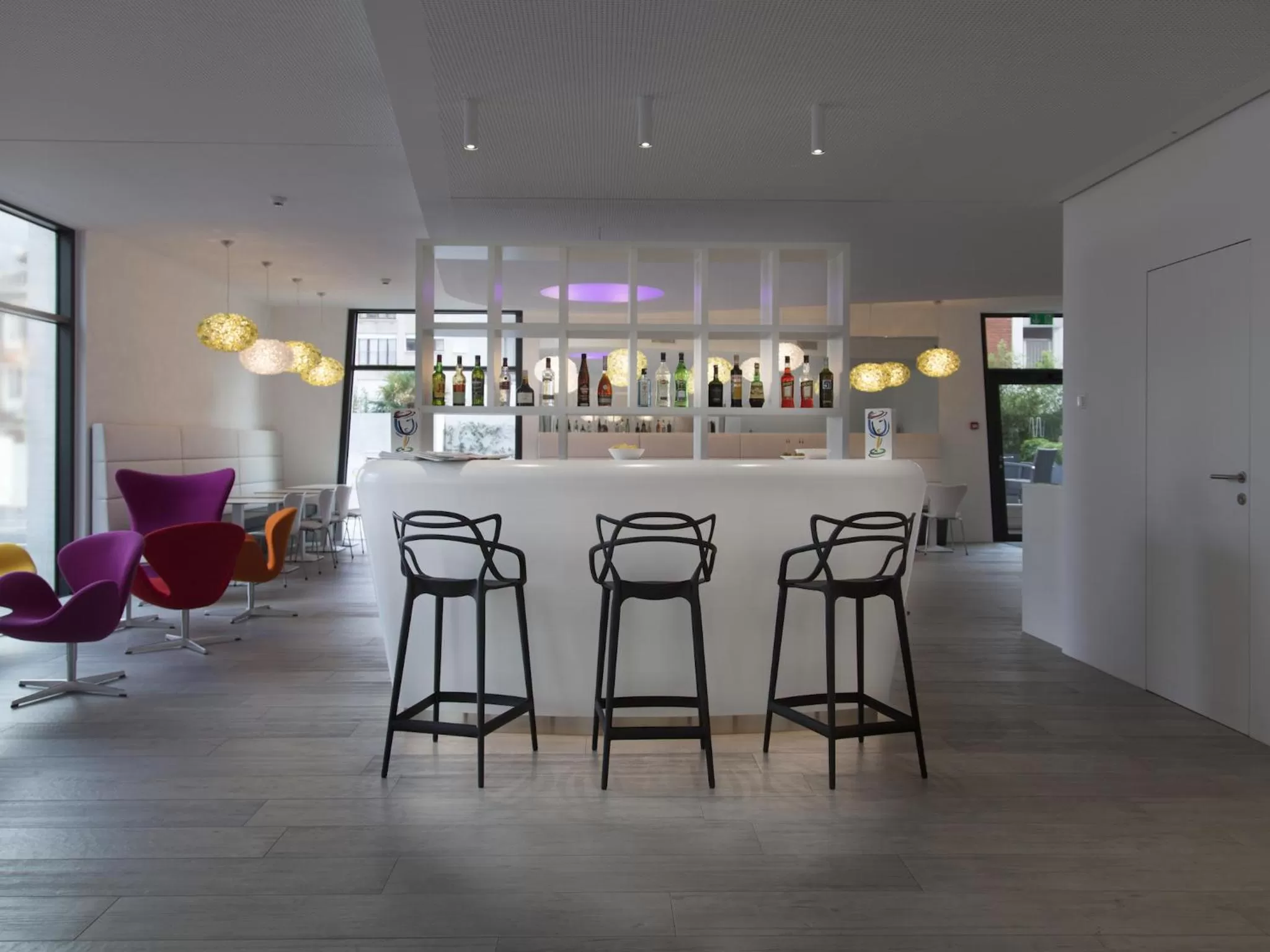Lounge or bar in Hotel City Lugano