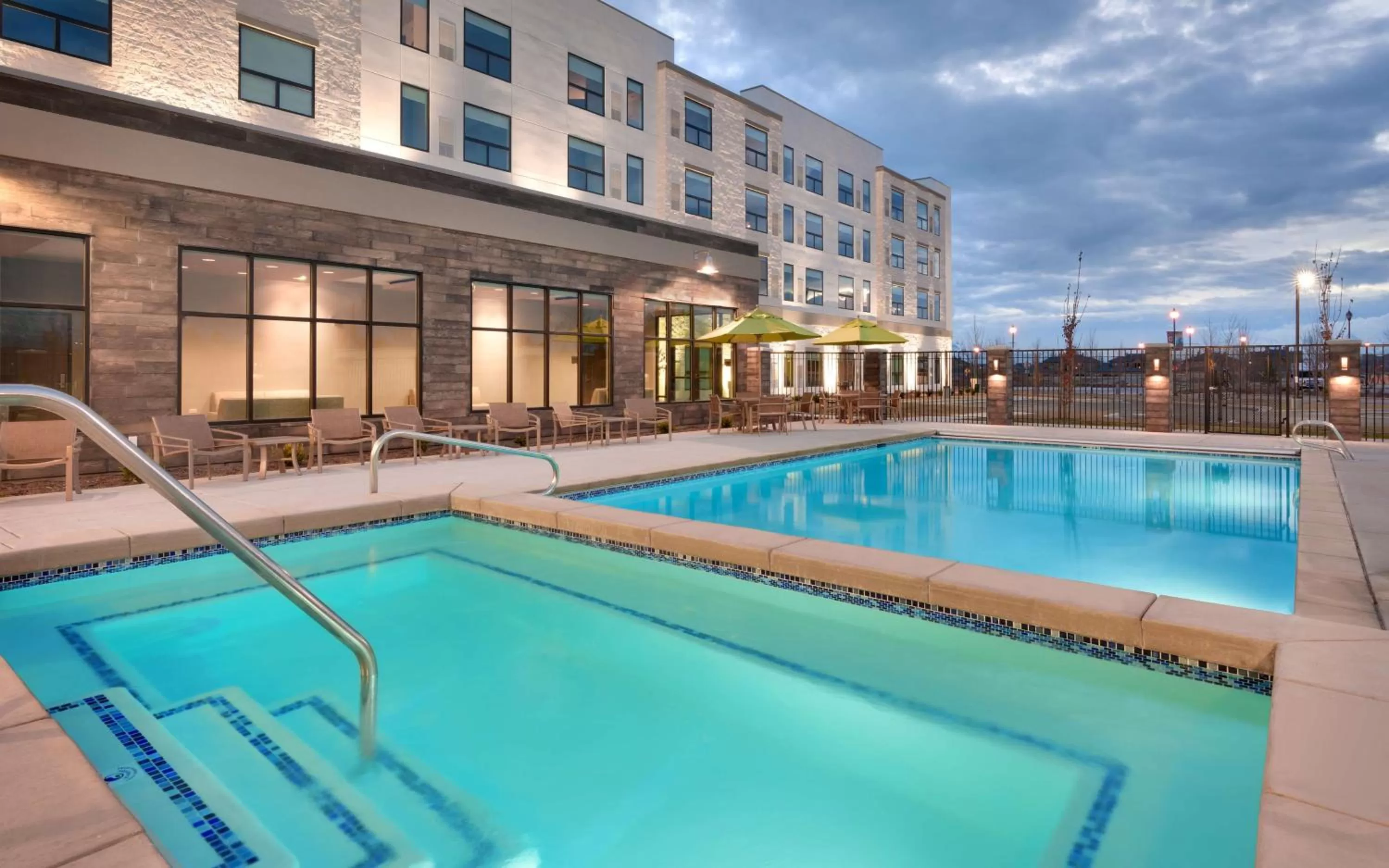 Swimming pool in Hyatt House Provo/Pleasant Grove