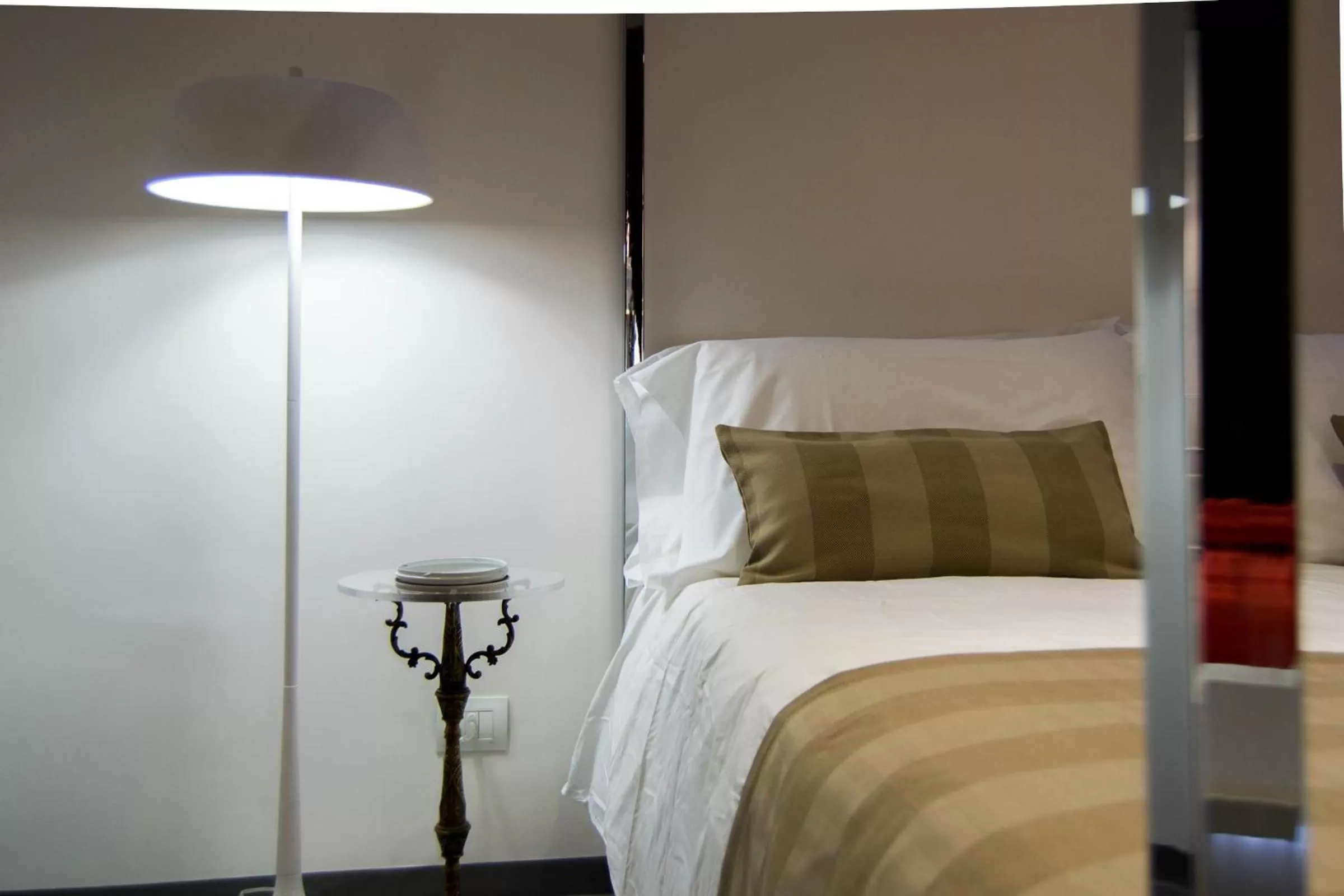 Bed in Hotel Santa Brigida