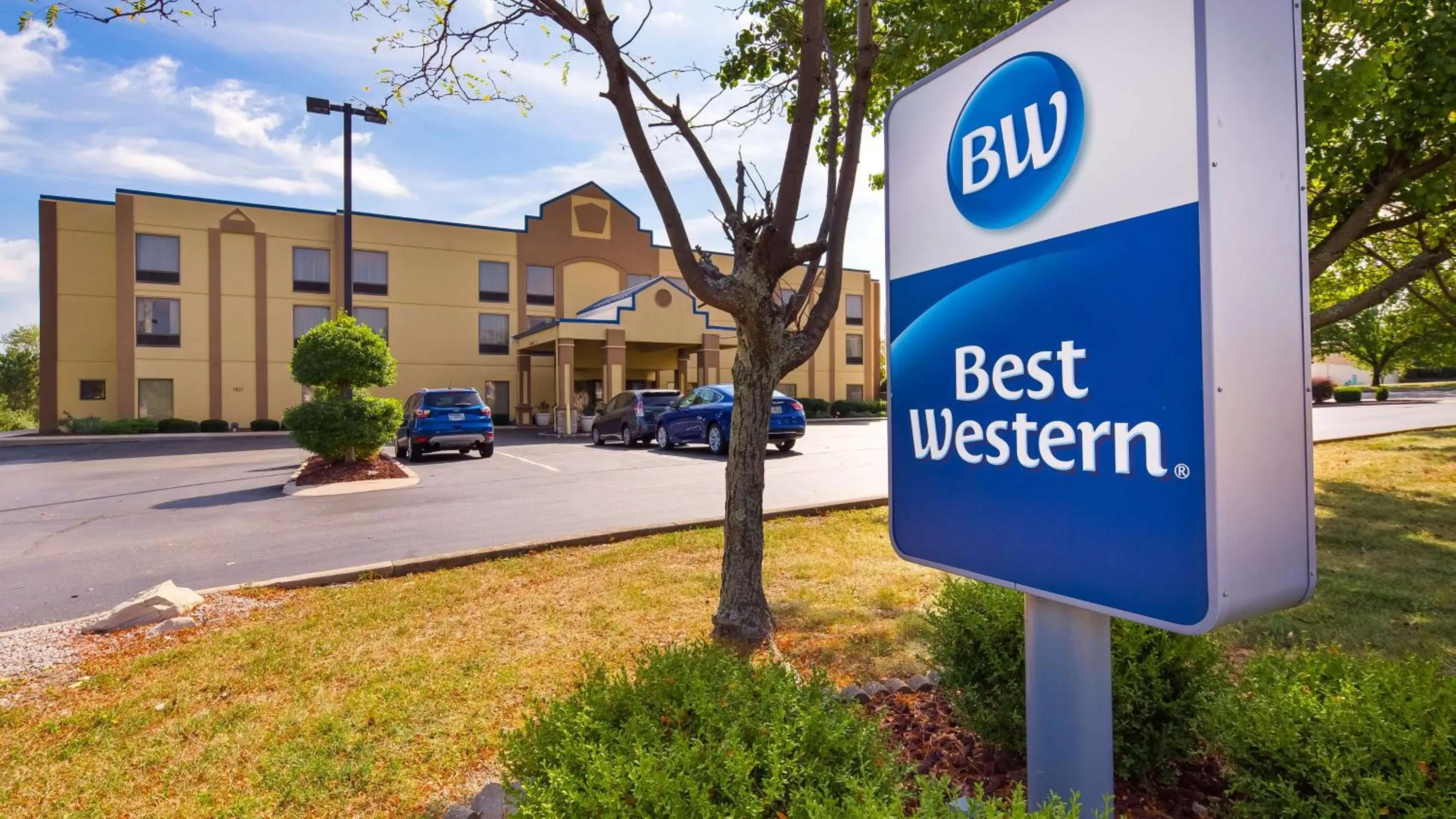 Property building in Best Western Inn Florence
