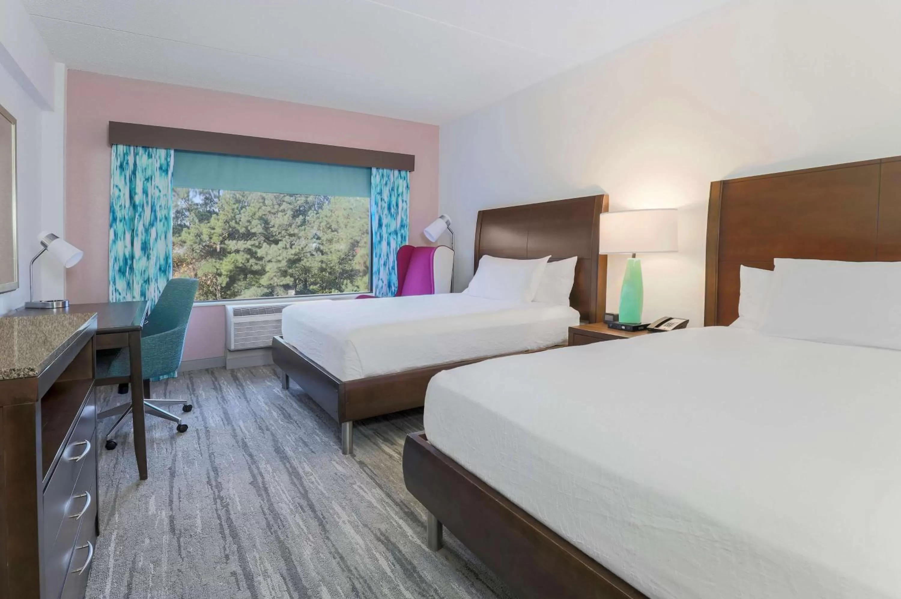 Bed in Hilton Garden Inn Raleigh-Durham/Research Triangle Park