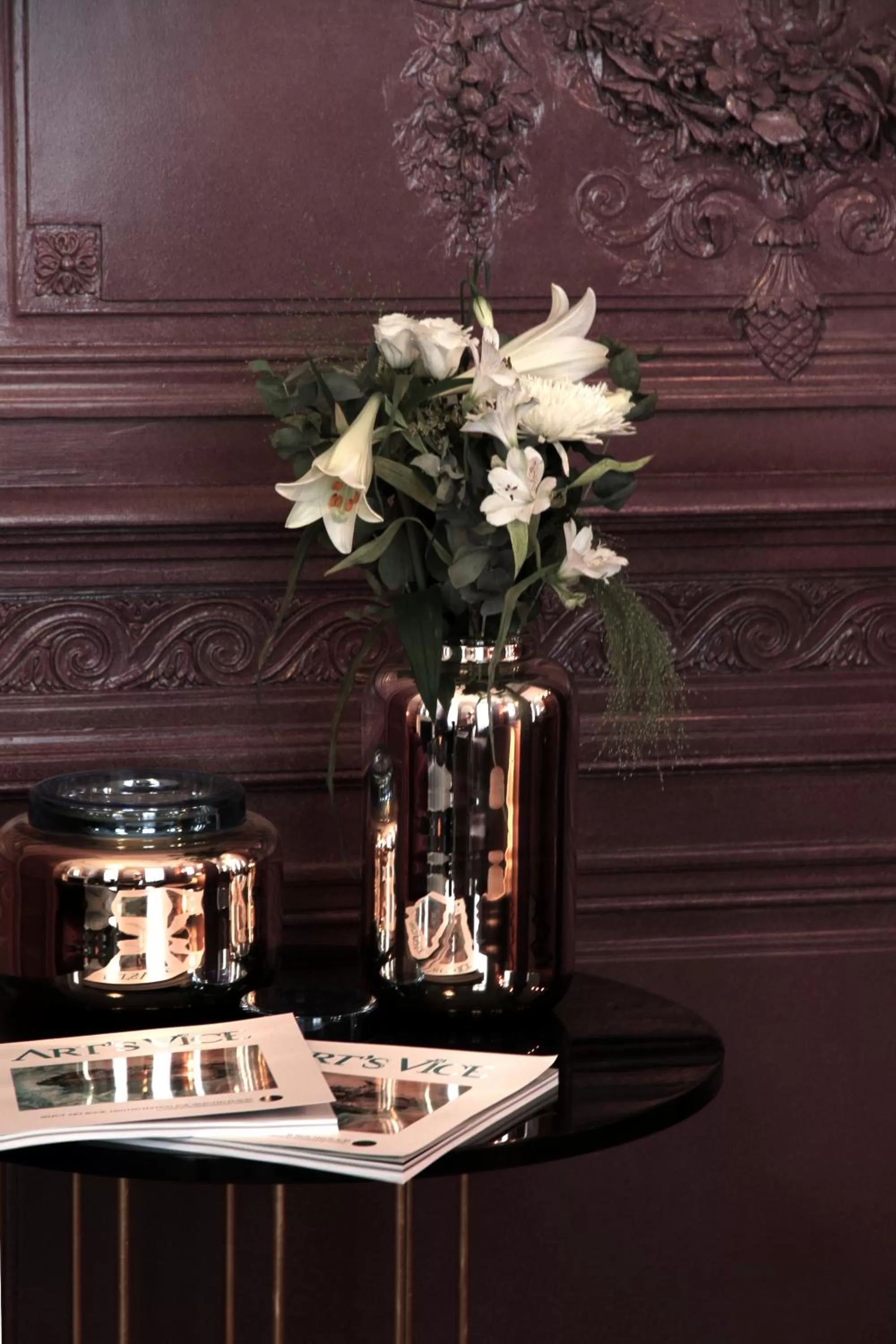 Property building in Yndo Hôtel