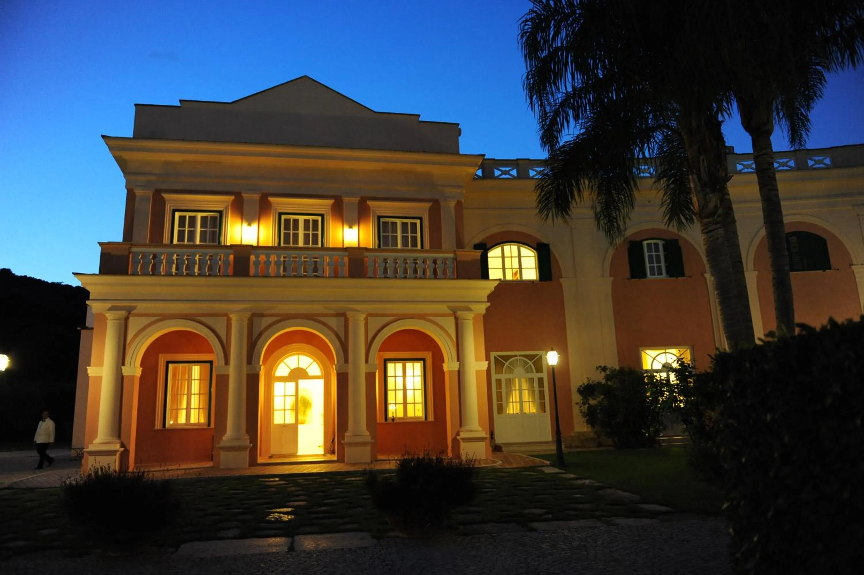 Property building in Villa Irlanda Grand Hotel