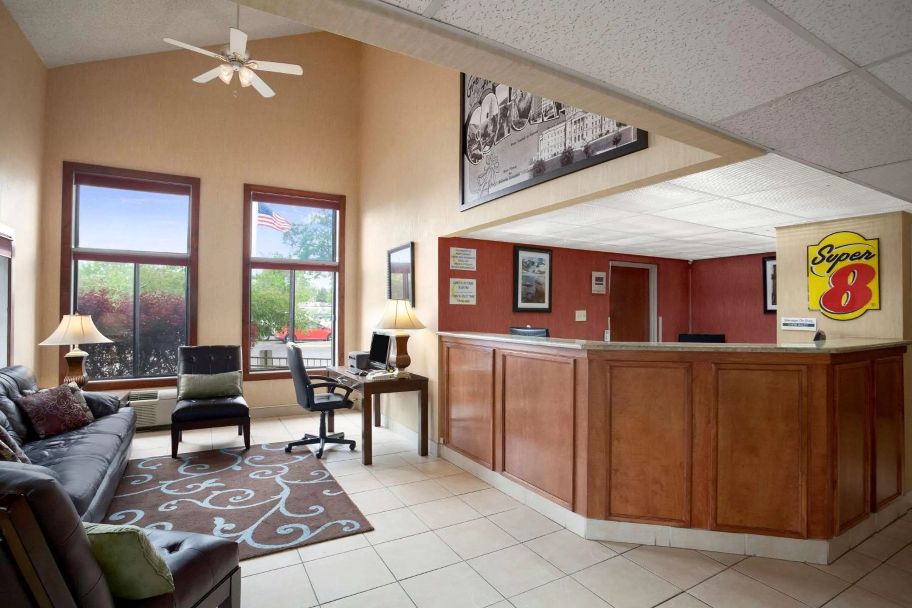 Lobby or reception in Super 8 by Wyndham Westminster Denver North
