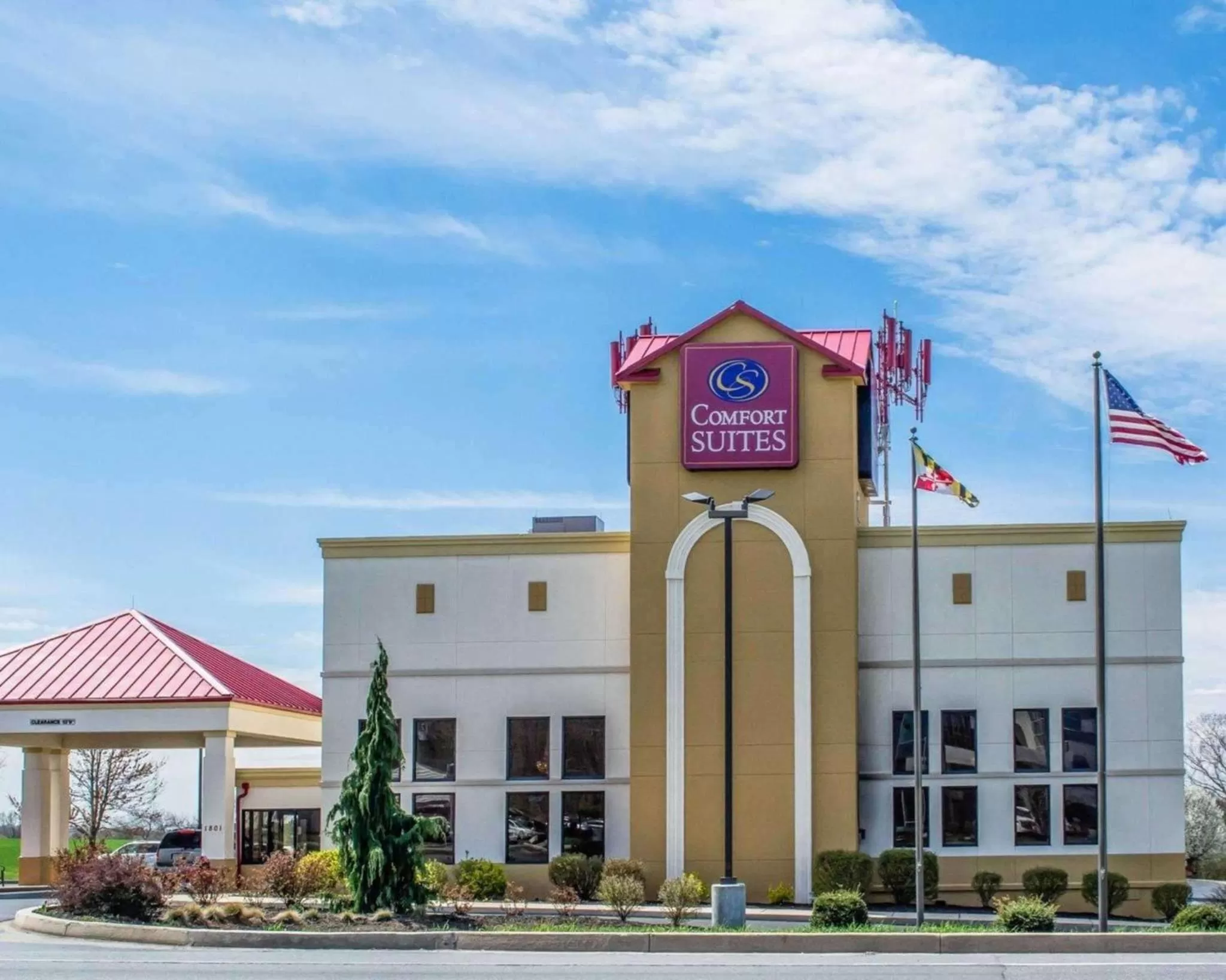 Property building in Comfort Suites Hagerstown