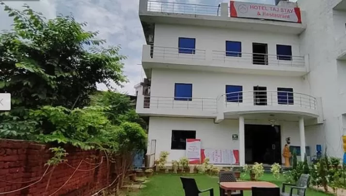 Property Building in Hotel Taj Stay Agra