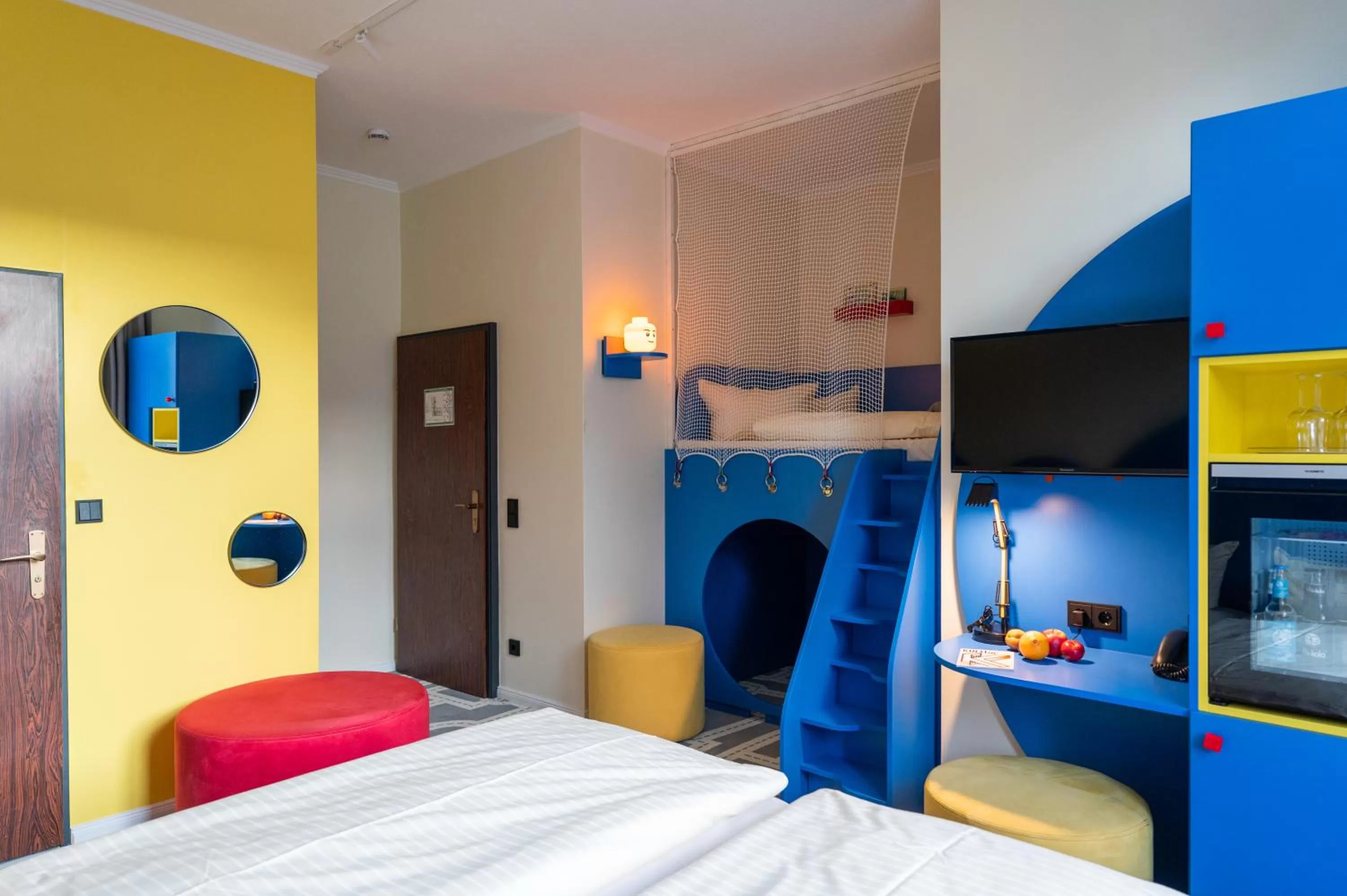 Photo of the whole room, Bed in LIHO - einfach Lübeck