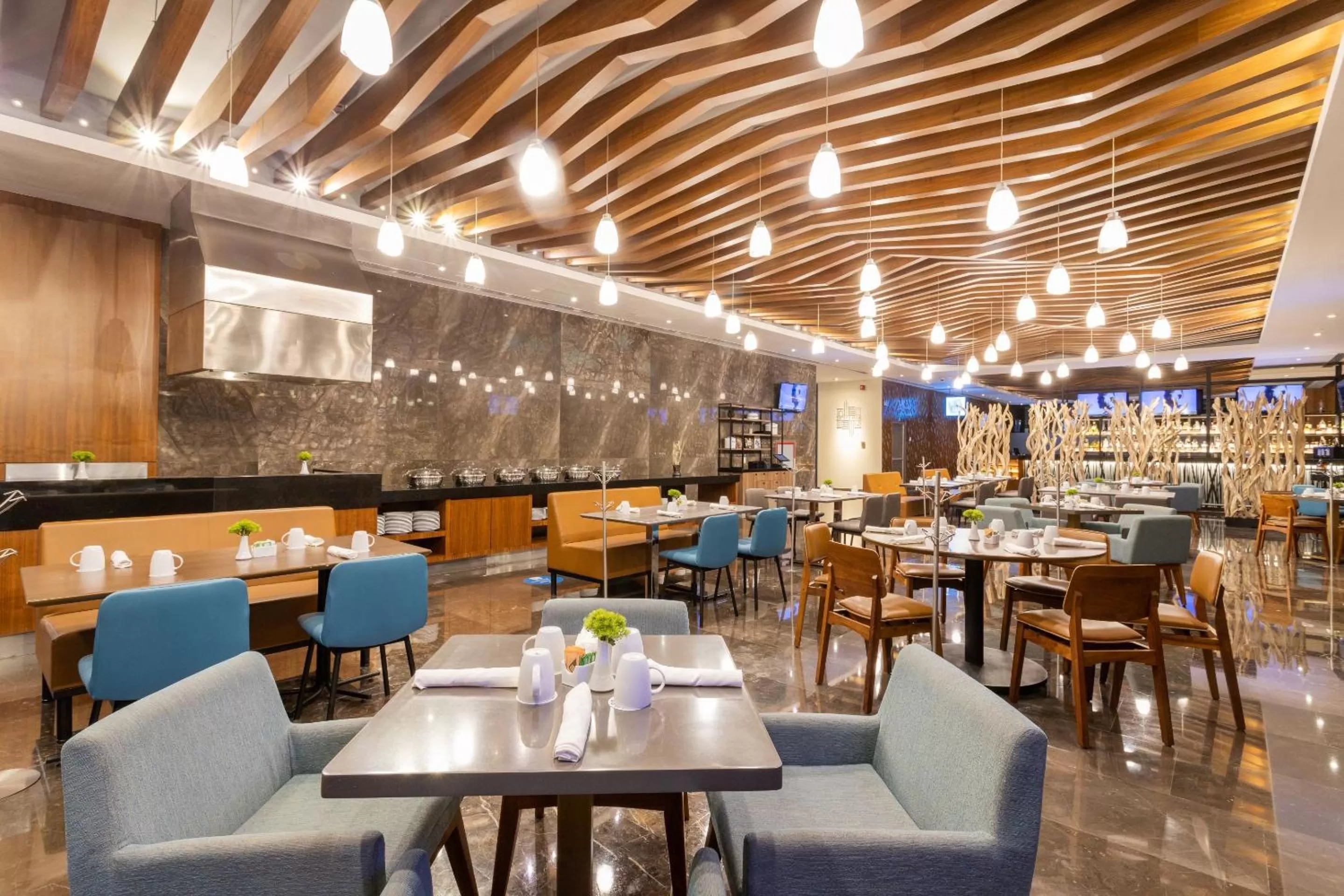 Restaurant/places to eat in Camino Real Fashion Drive Monterrey