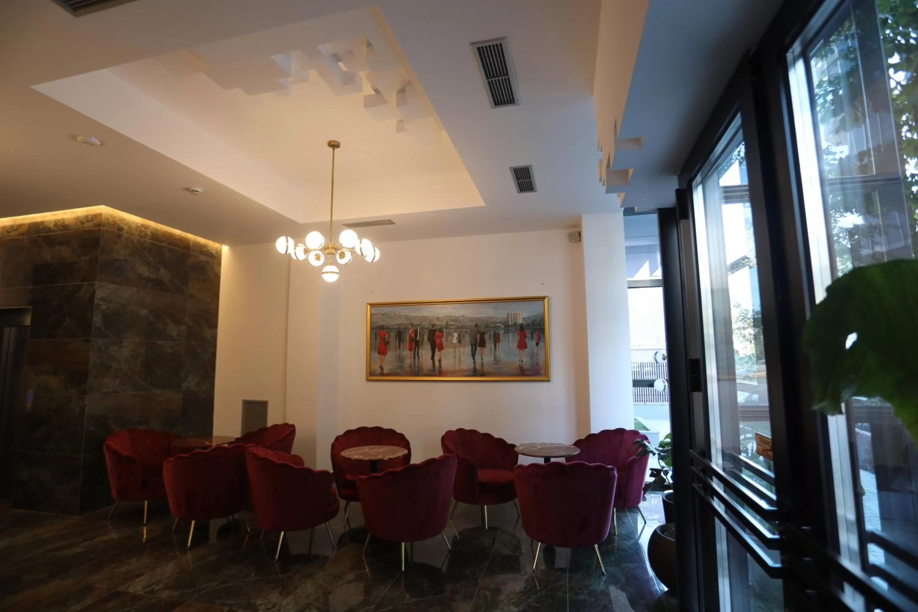 Facade/entrance in Elite