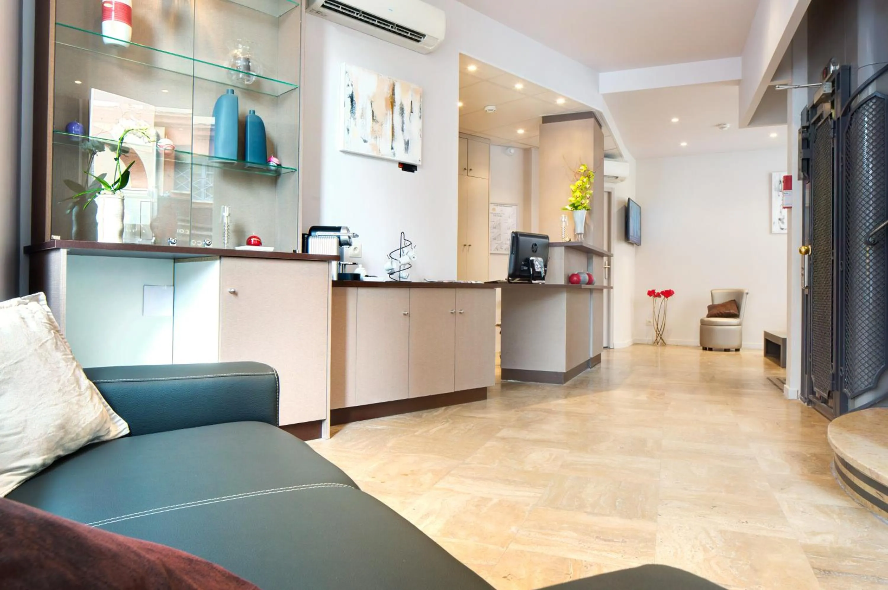 Lobby or reception in Hôtel Ours Blanc - Wilson