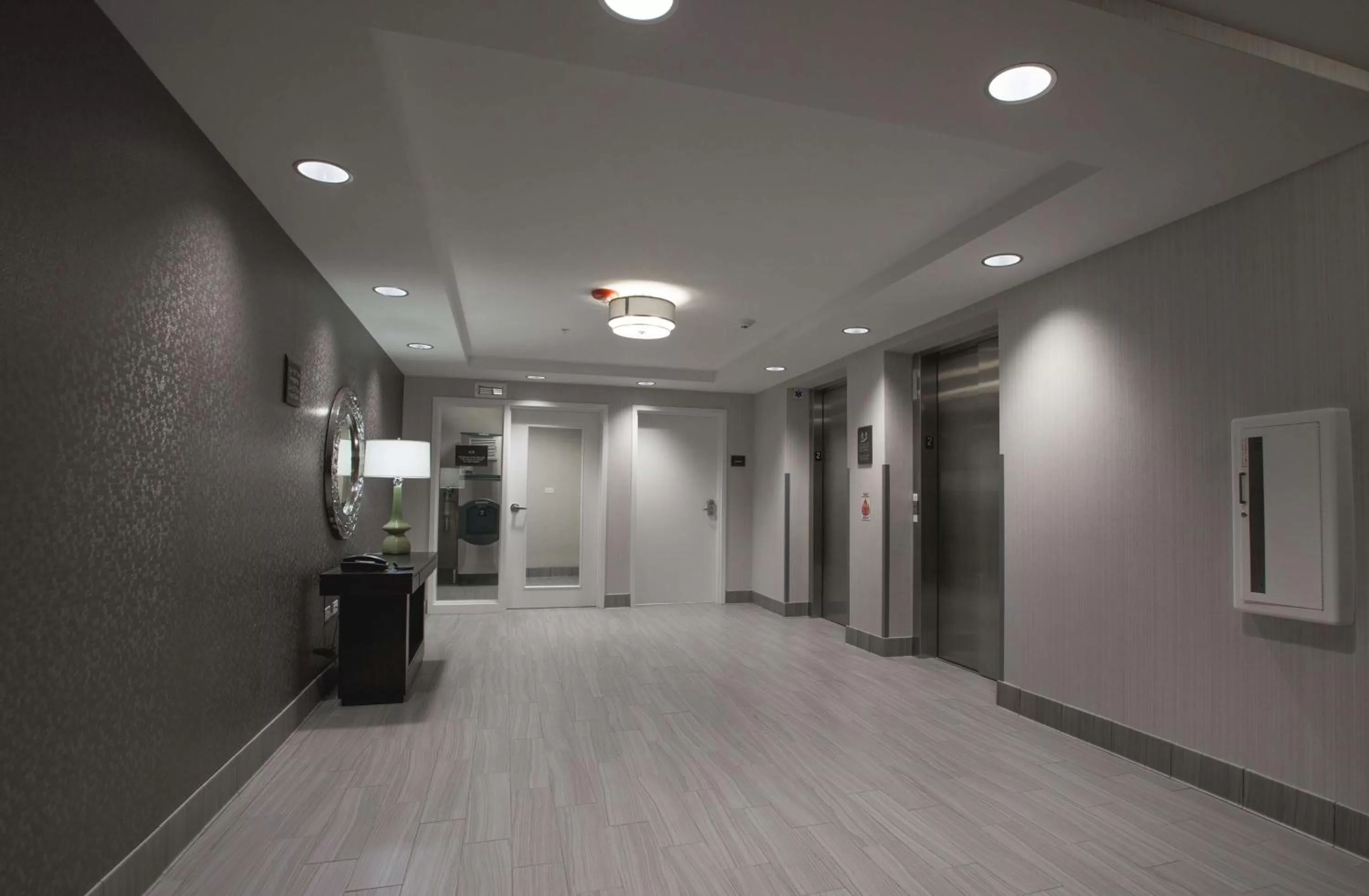 Lobby or reception in Hilton Garden Inn Bolingbrook I-55