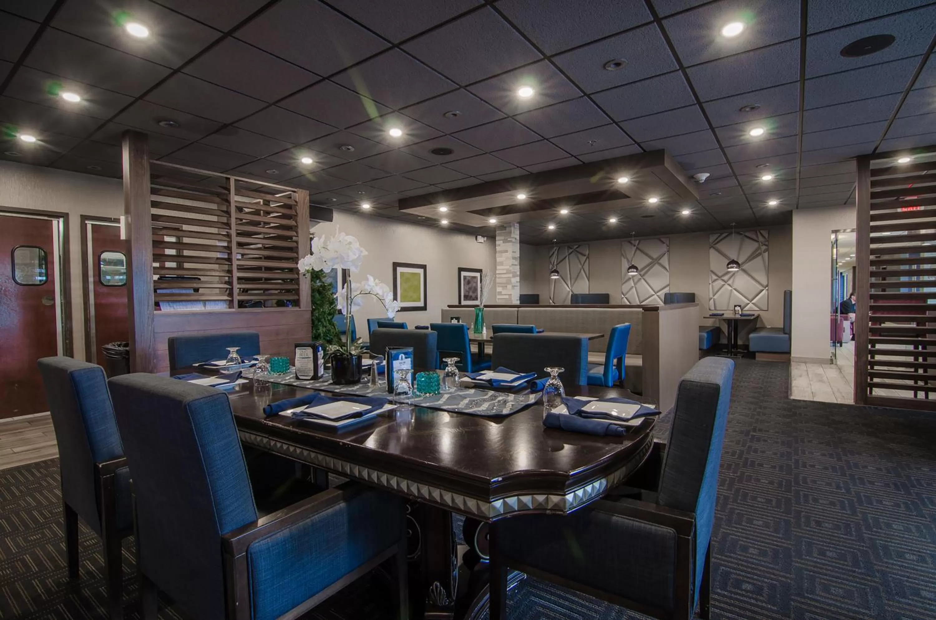 Restaurant/places to eat in Holiday Inn & Suites Syracuse Airport - Liverpool by IHG