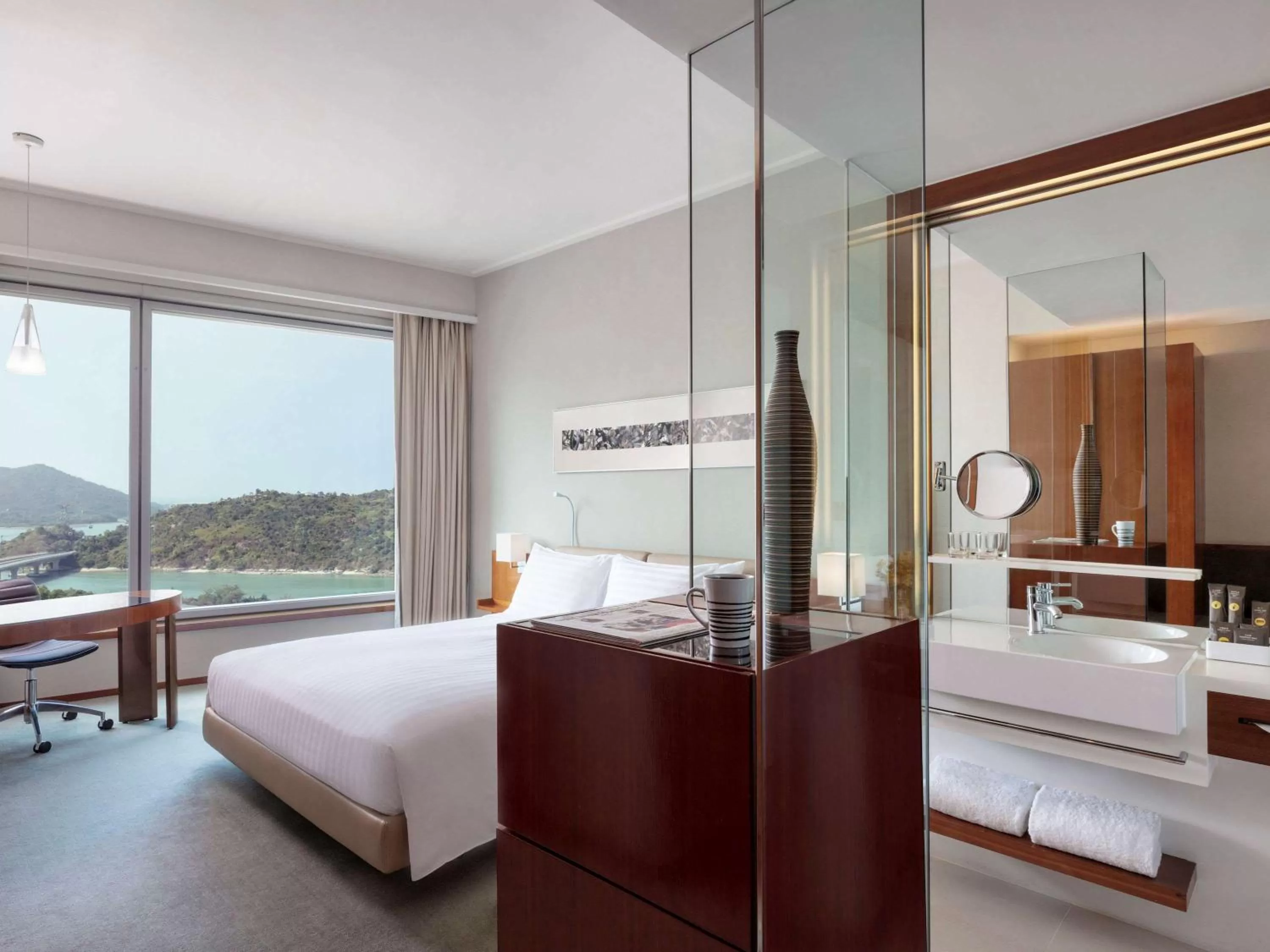 Photo of the whole room, Bed in Novotel Citygate Hong Kong