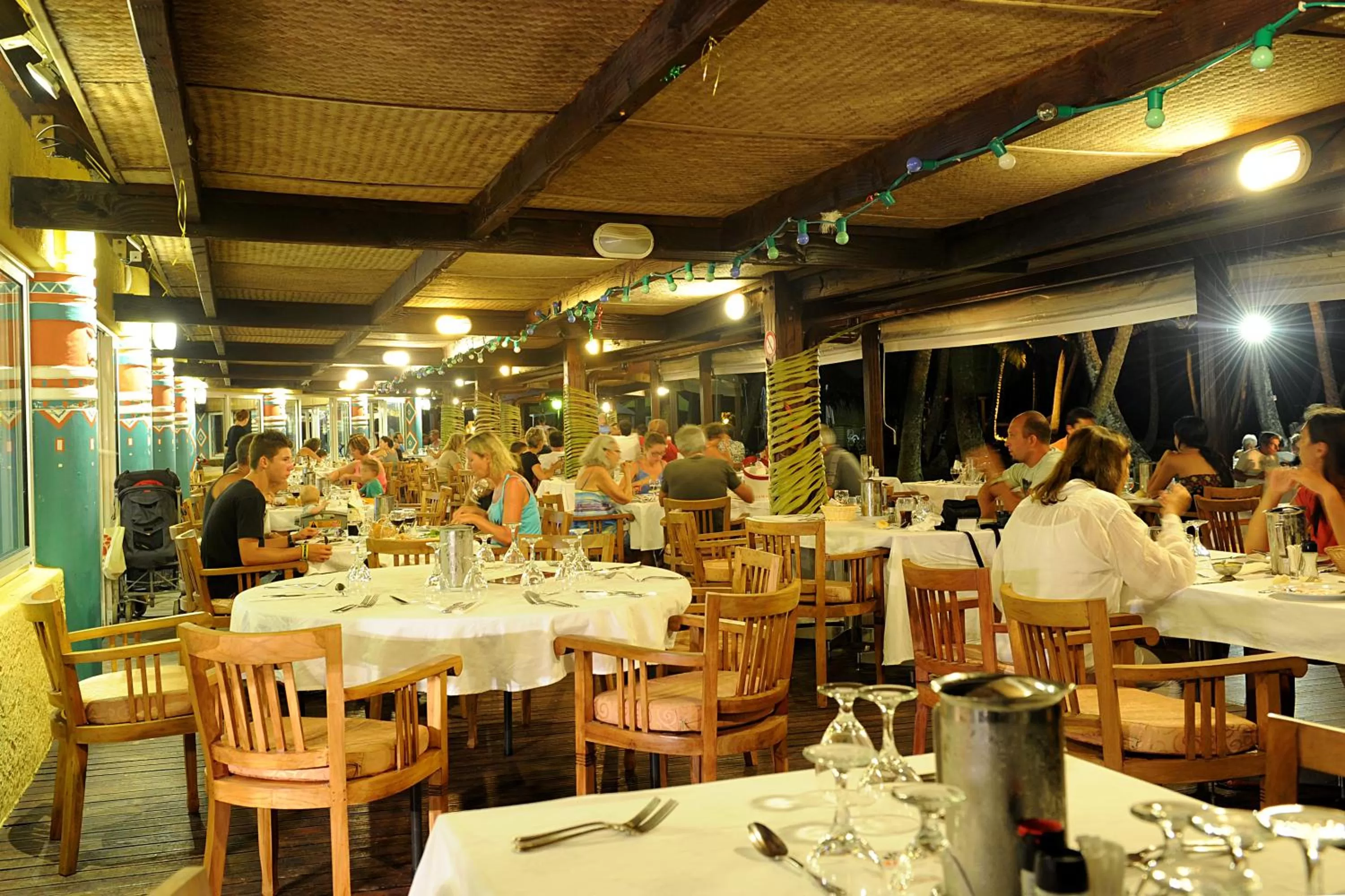 Restaurant/places to eat in Hotel Koulnoue Village