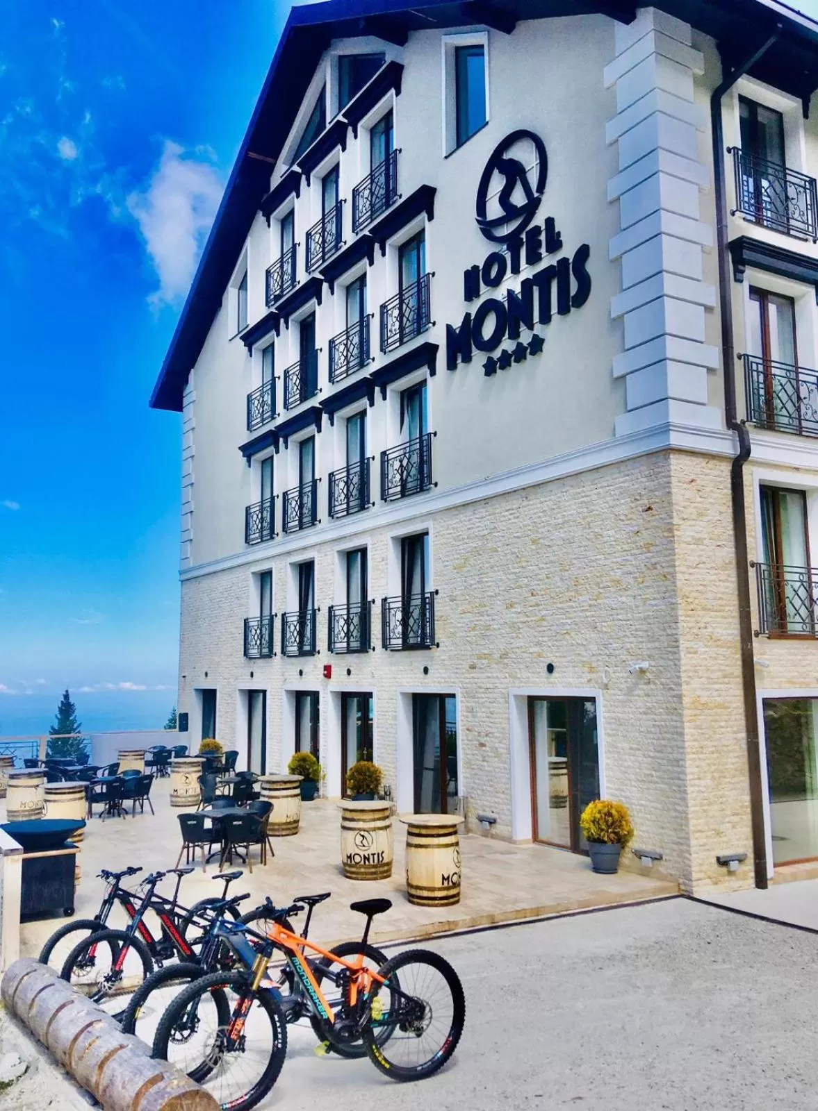 Facade/entrance in Montis Hotel & Spa