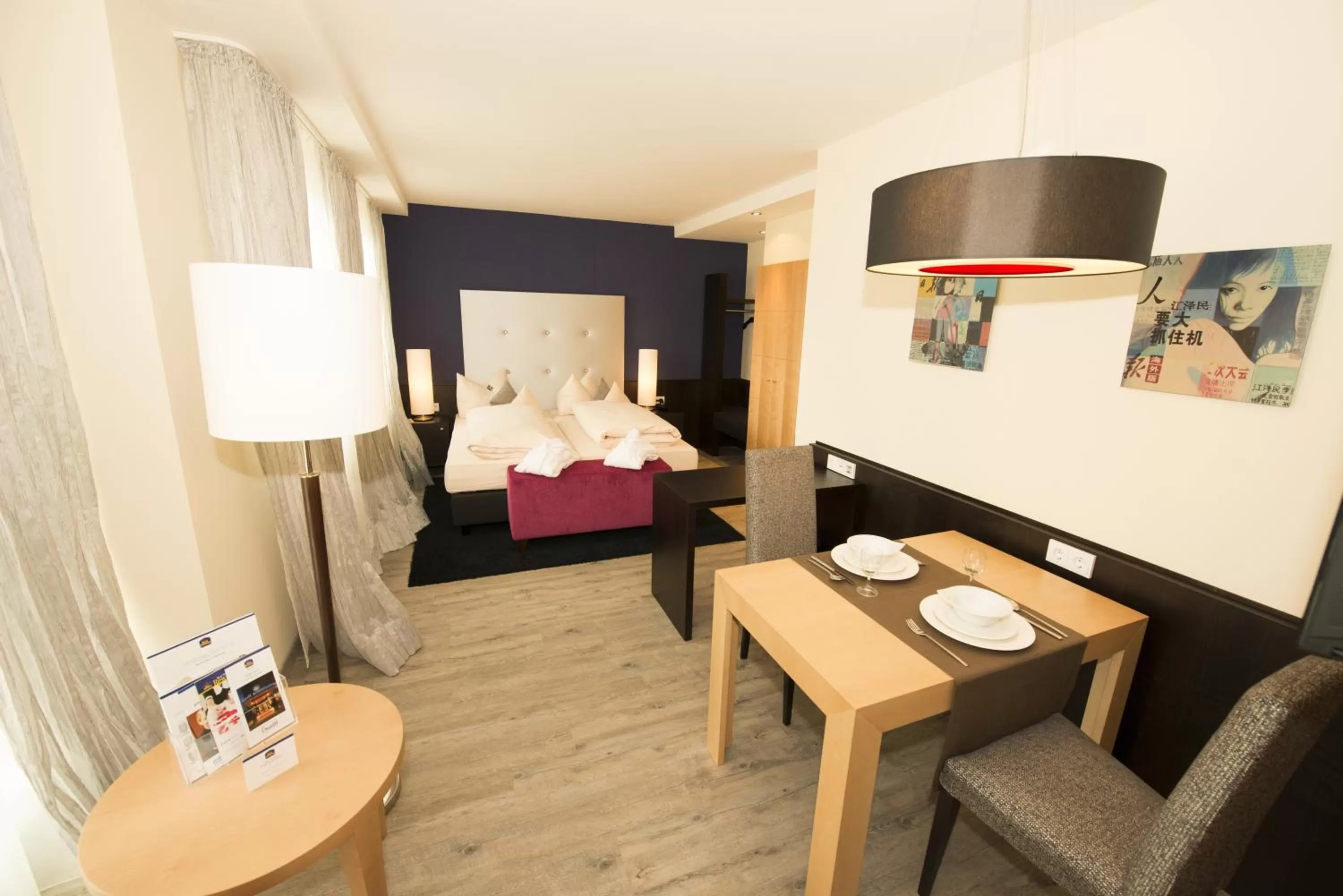 Dining area, Bed in Best Western Plus Palatin Kongresshotel