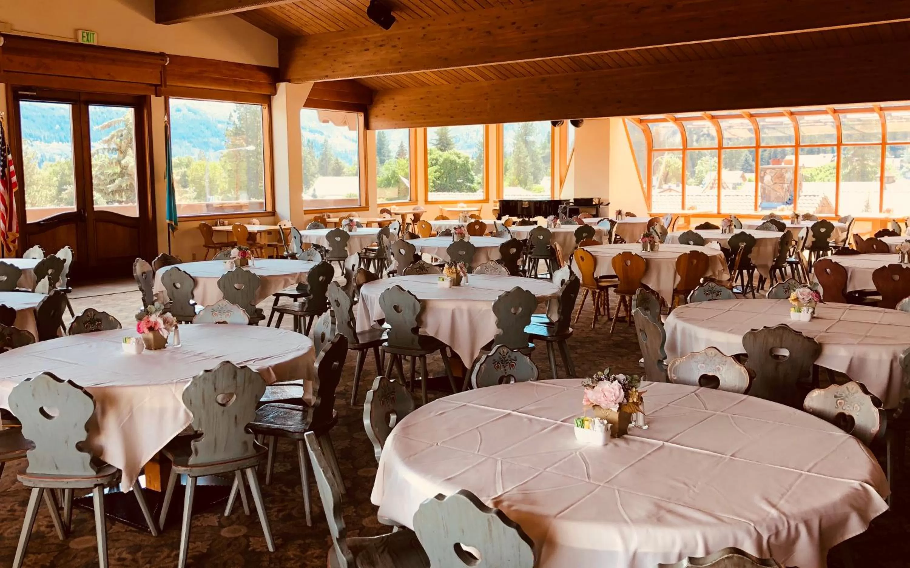 Breakfast, Restaurant/Places to Eat in Enzian Inn