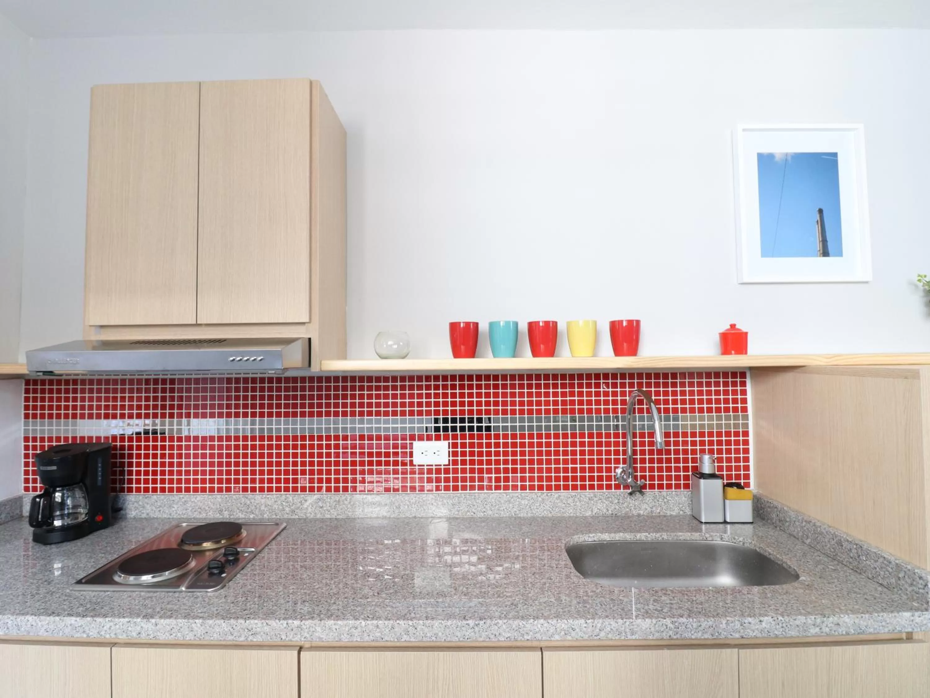 Kitchen/Kitchenette in 554 Apartments