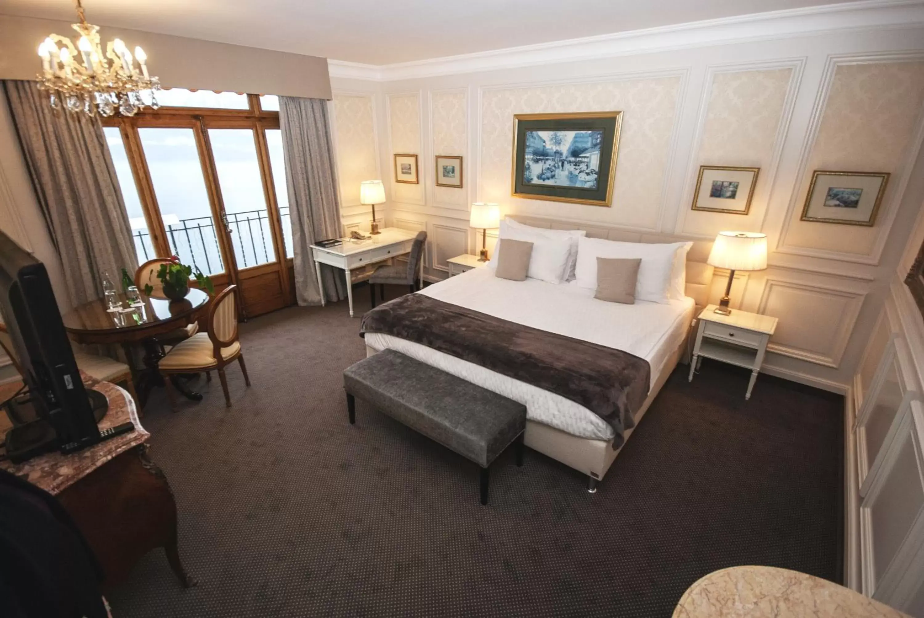 Two-Bedroom Family Room in Le Mirador Resort & Spa Two-Bedroom Family Room in Le Mirador Resort & Spa