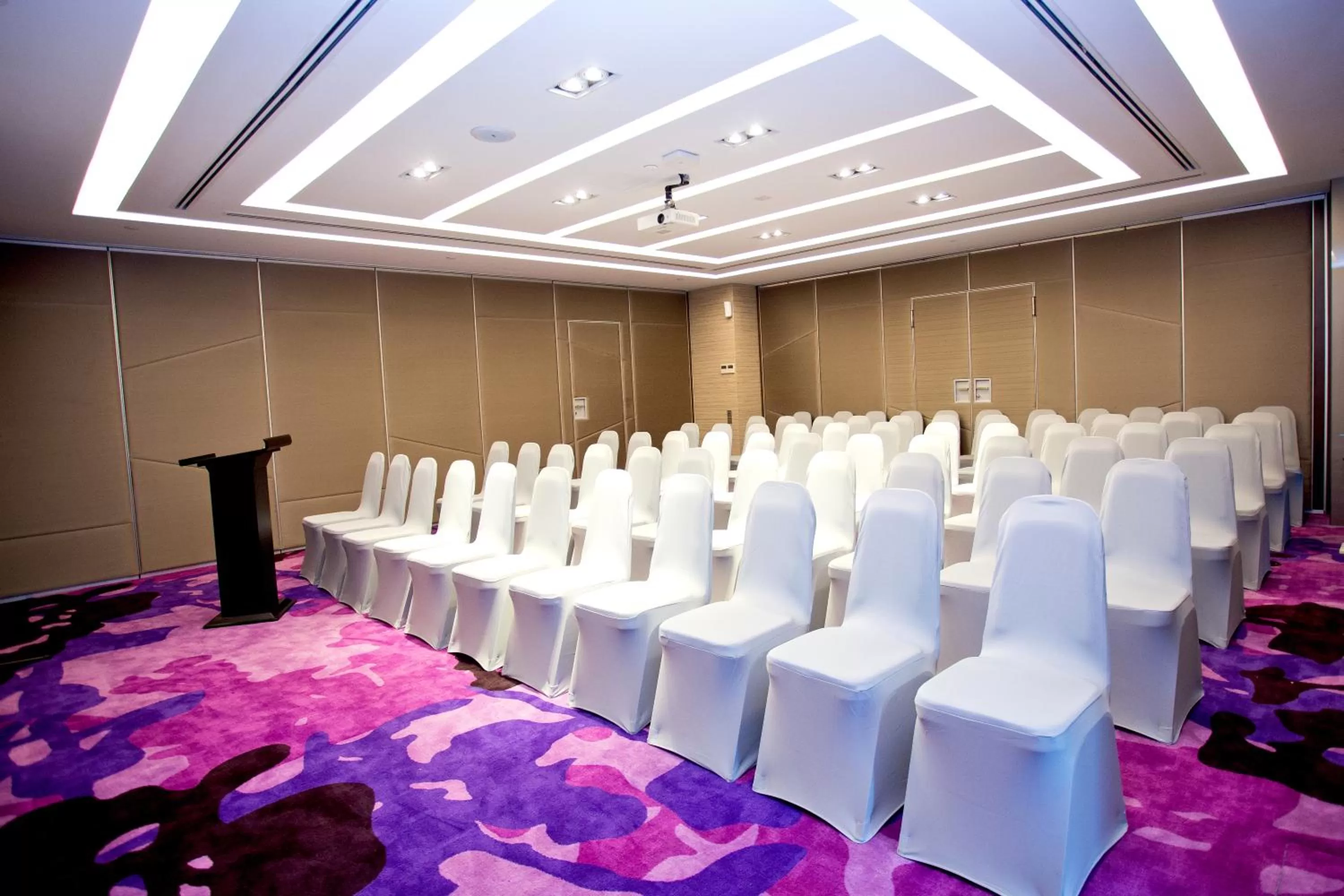 Business facilities in Vouk Hotel Suites, Penang