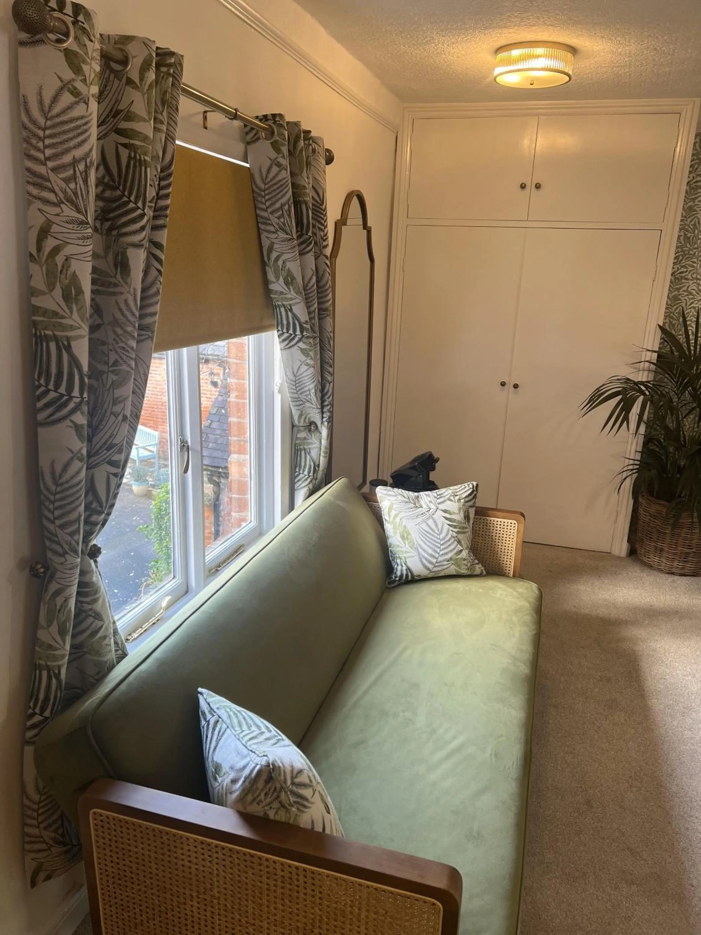 Bed in Old Rectory House, Redditch