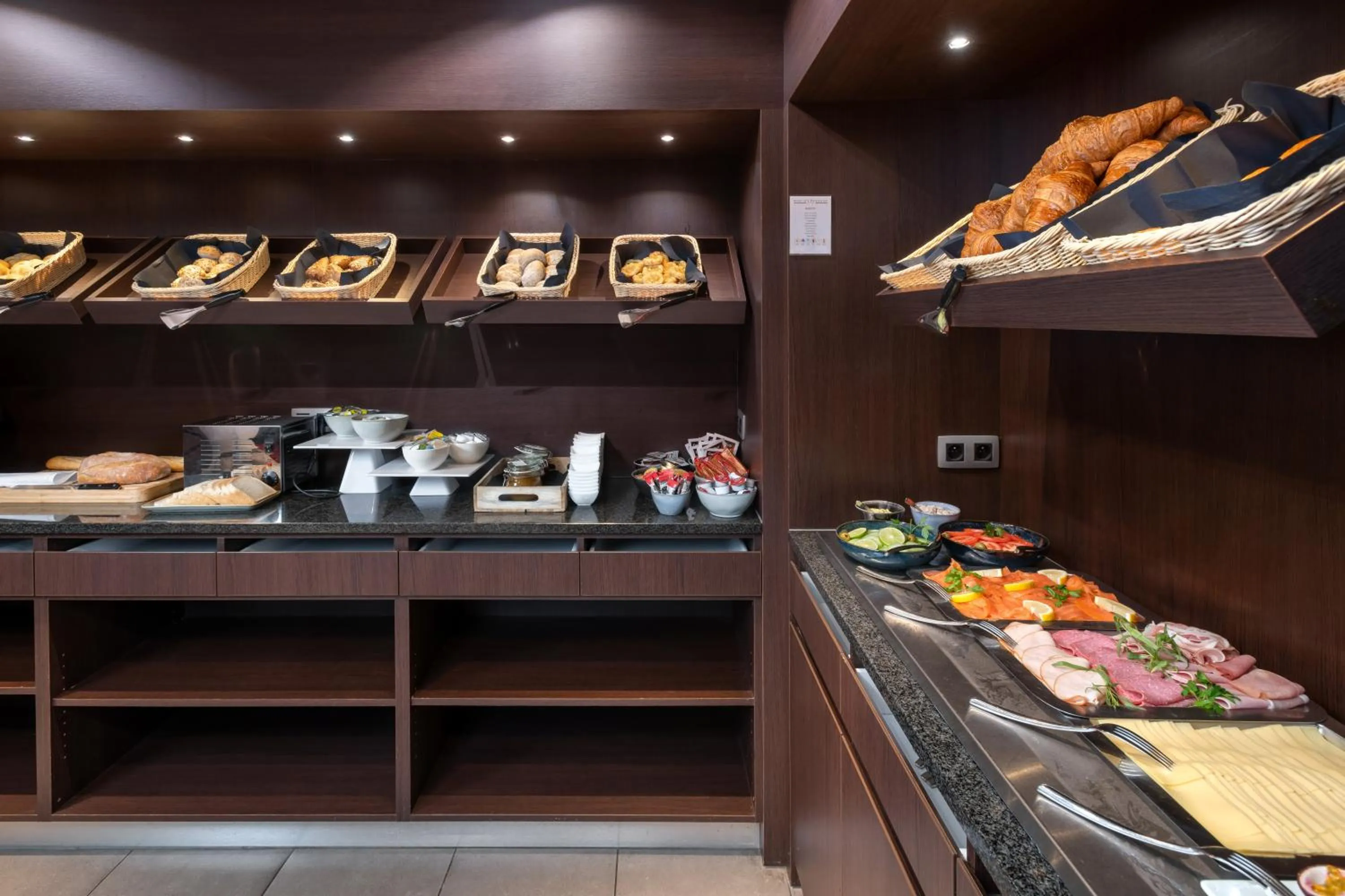 Buffet breakfast in Martin's Patershof