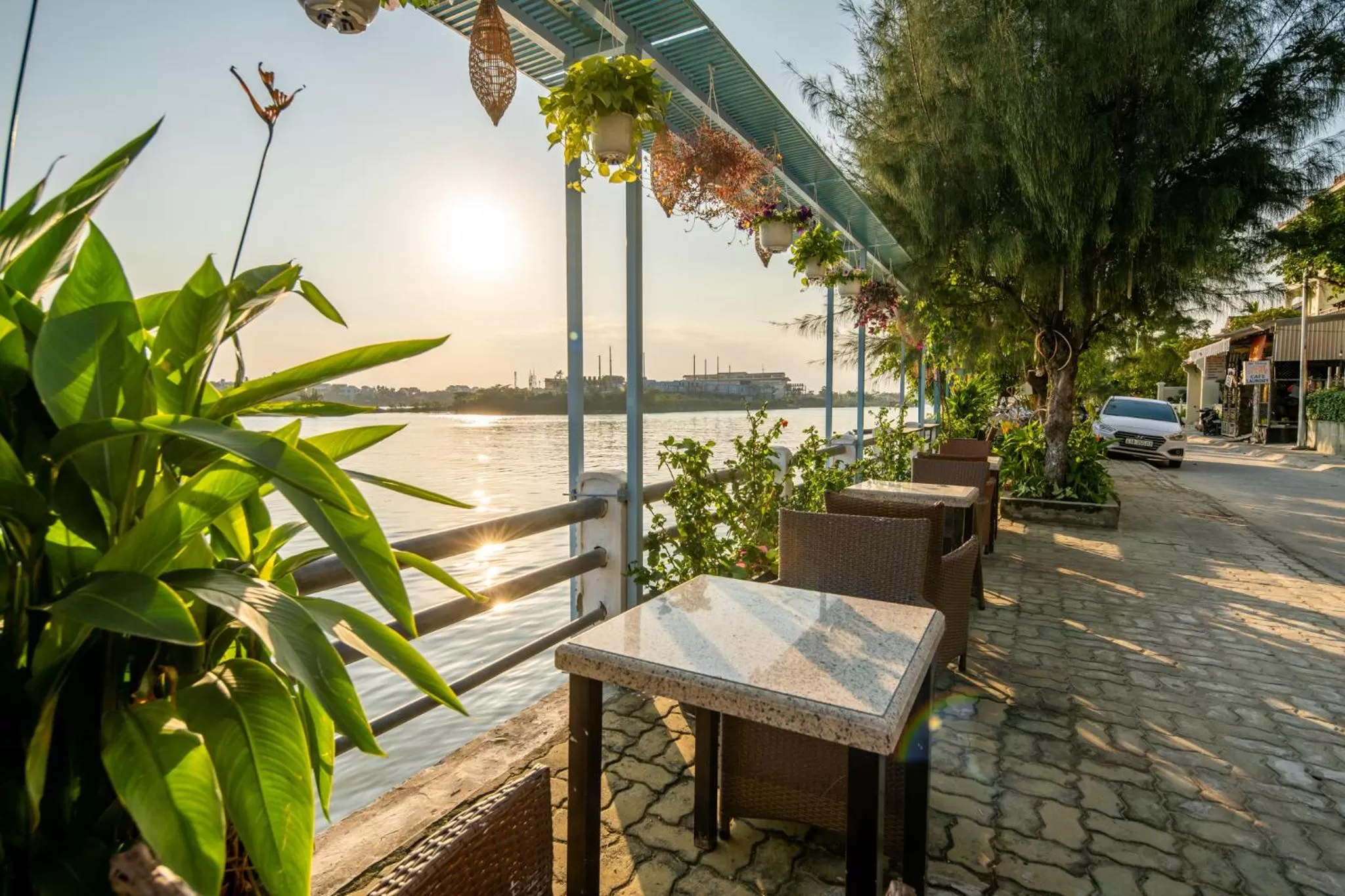 Patio in TRIPLE Riverside Villa Hotel HoiAn