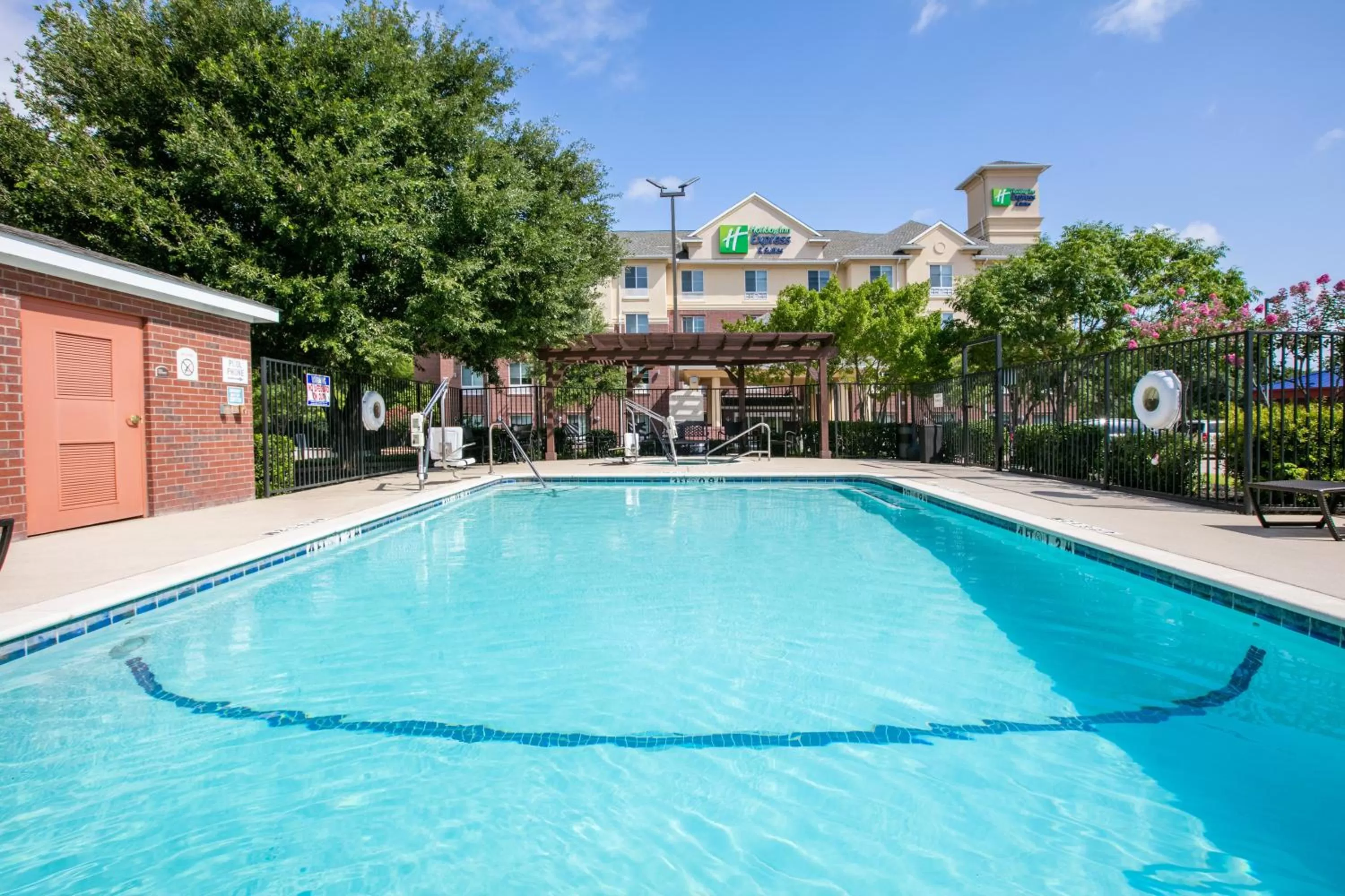 Swimming pool in Holiday Inn Express Hotel & Suites Dallas - Grand Prairie I-20 by IHG