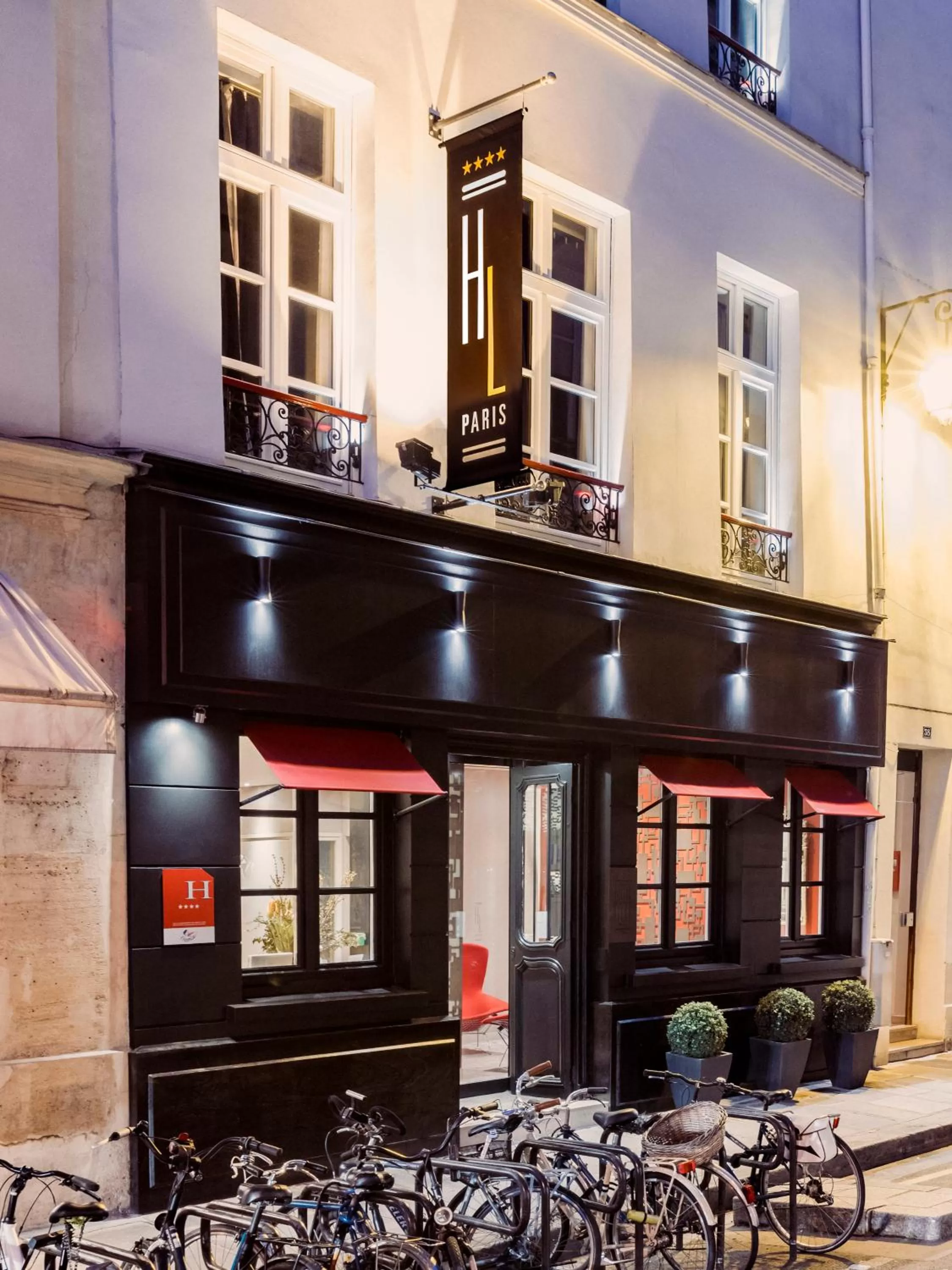 Facade/entrance in Hôtel de Lille - Saint-Germain des Près
