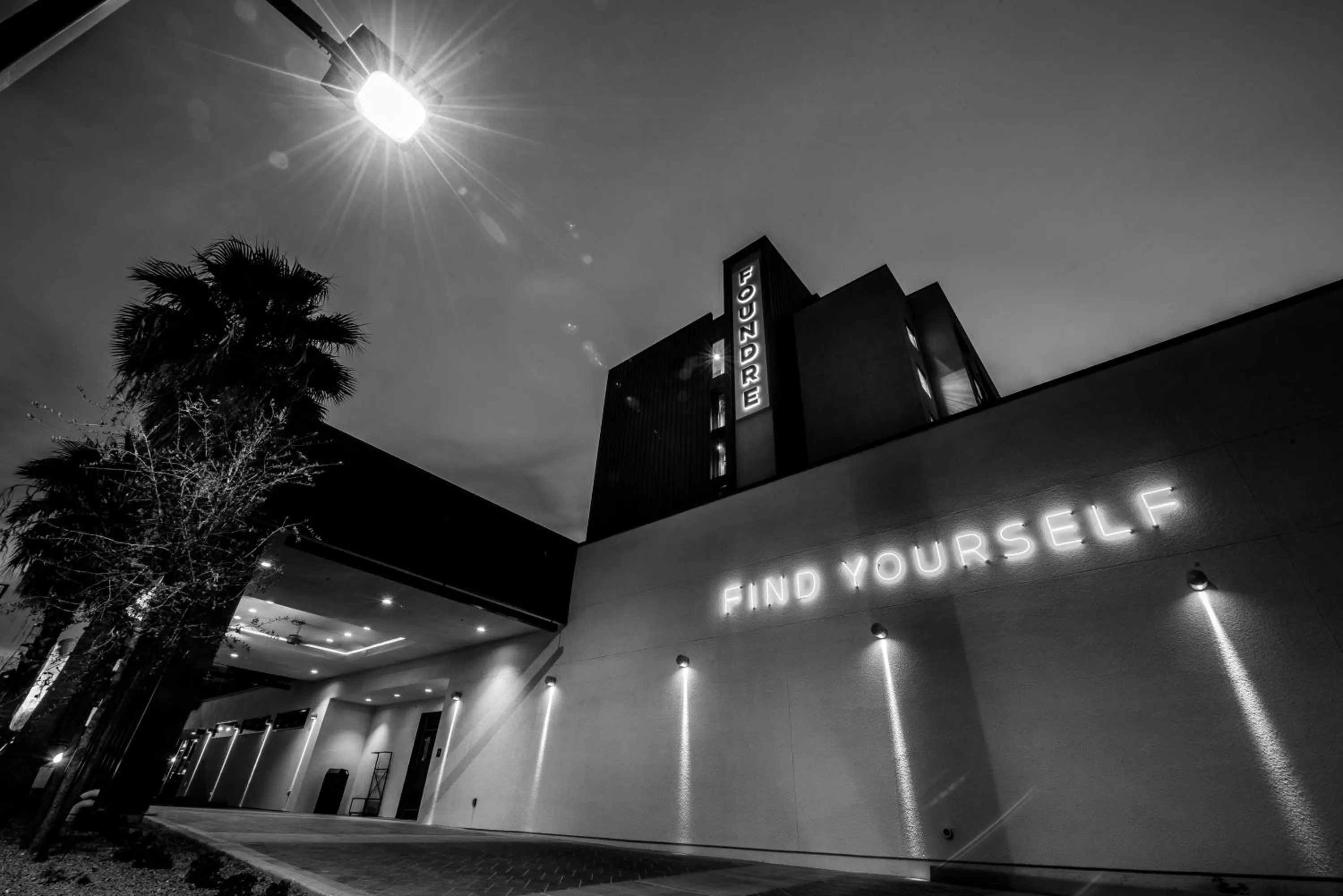 Facade/entrance in Found Re Phoenix