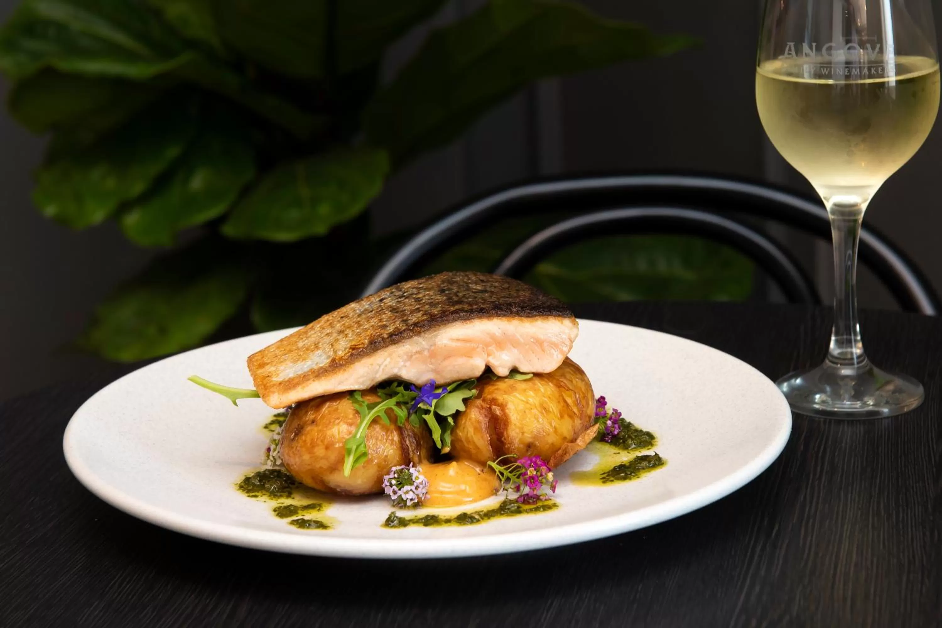 Restaurant/places to eat in Great Northern Hotel