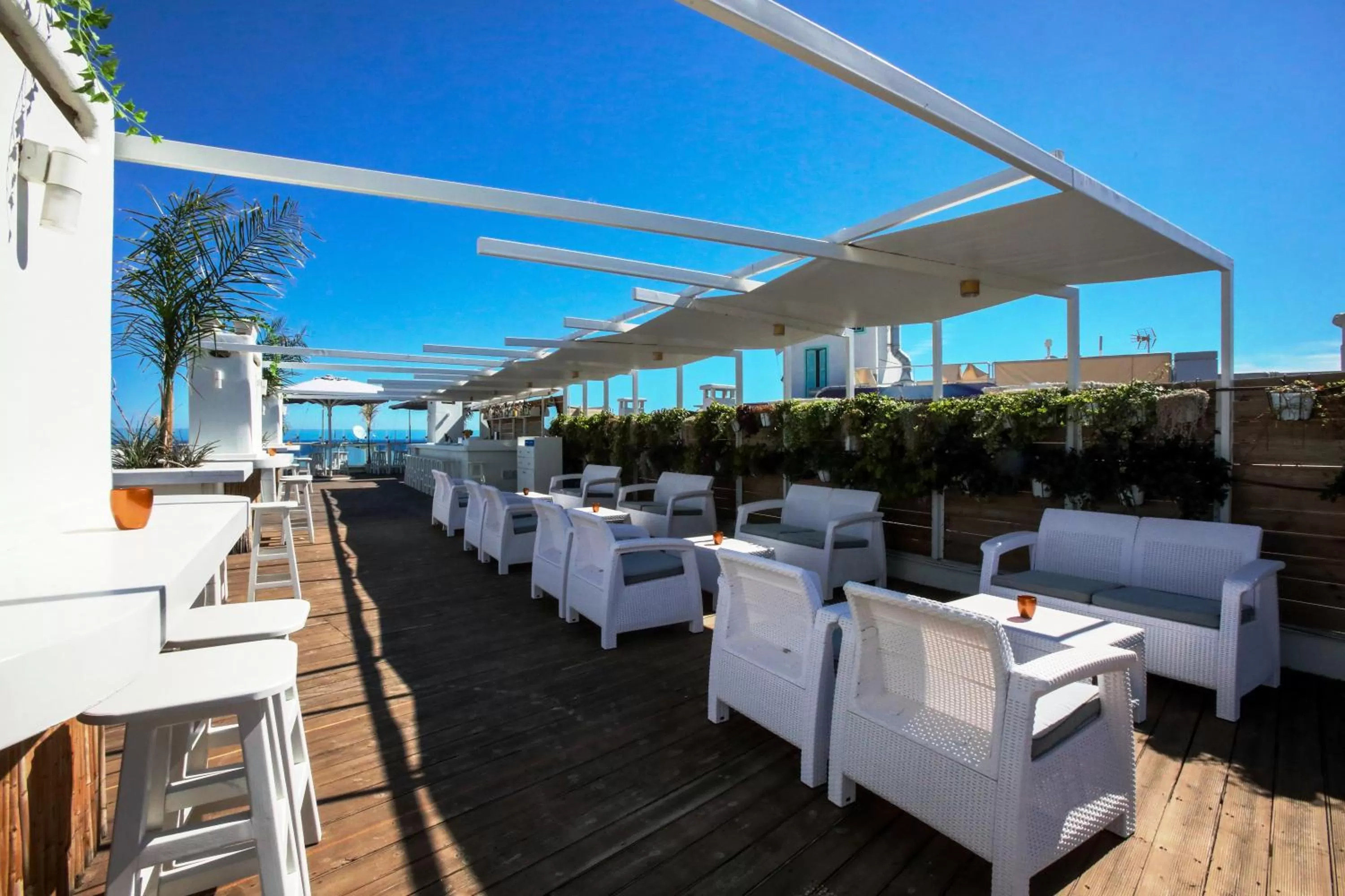 Restaurant/places to eat in Capsis Astoria Heraklion