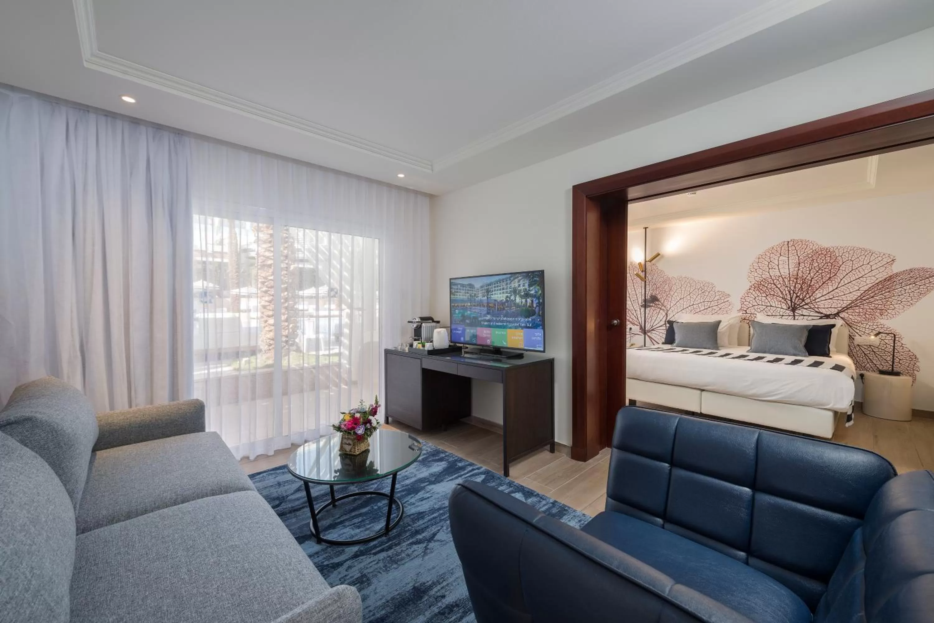 TV and multimedia in Yam Suf by Isrotel Collection