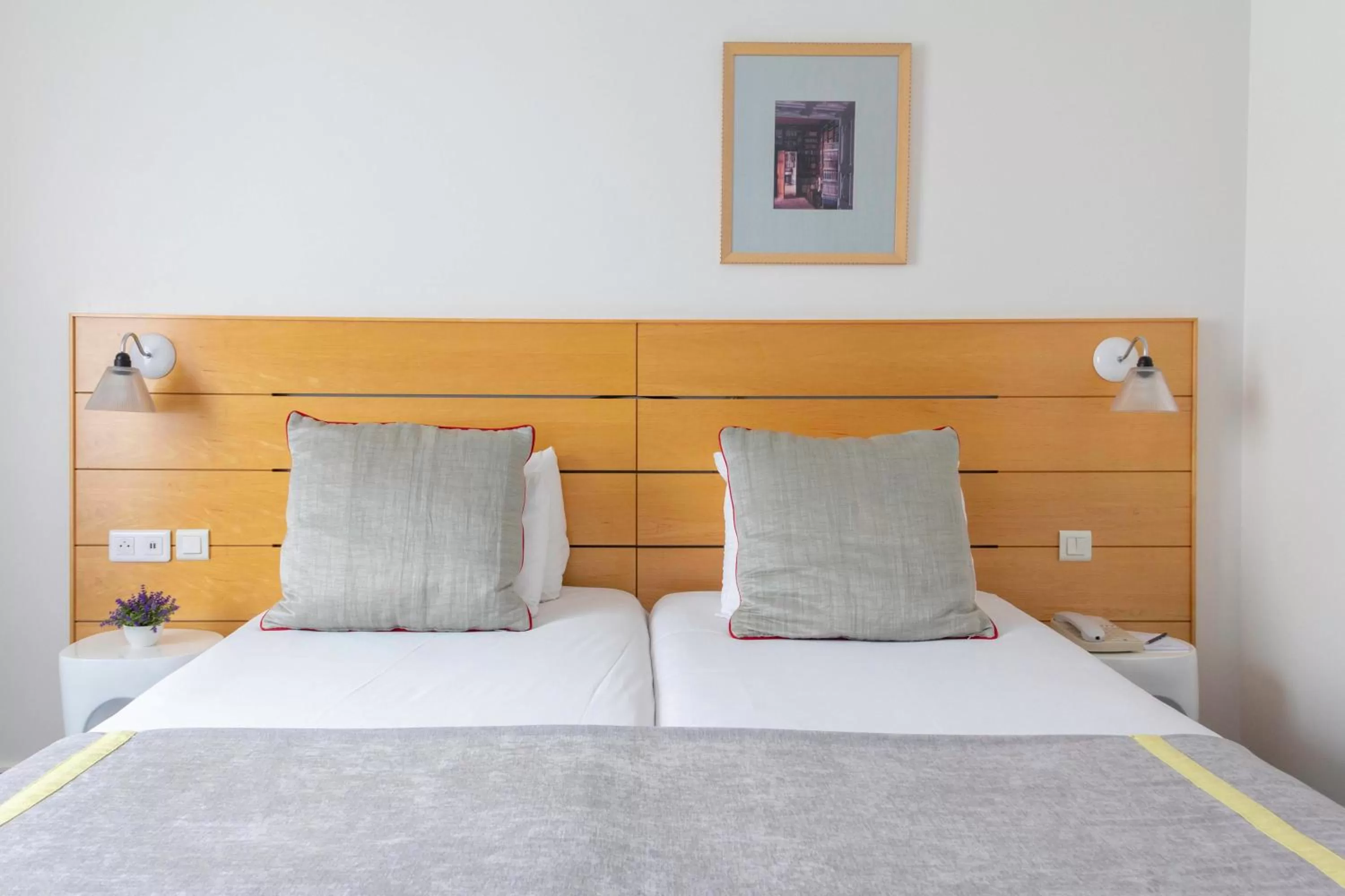 Bedroom, Bed in Hotel Lorette - Astotel