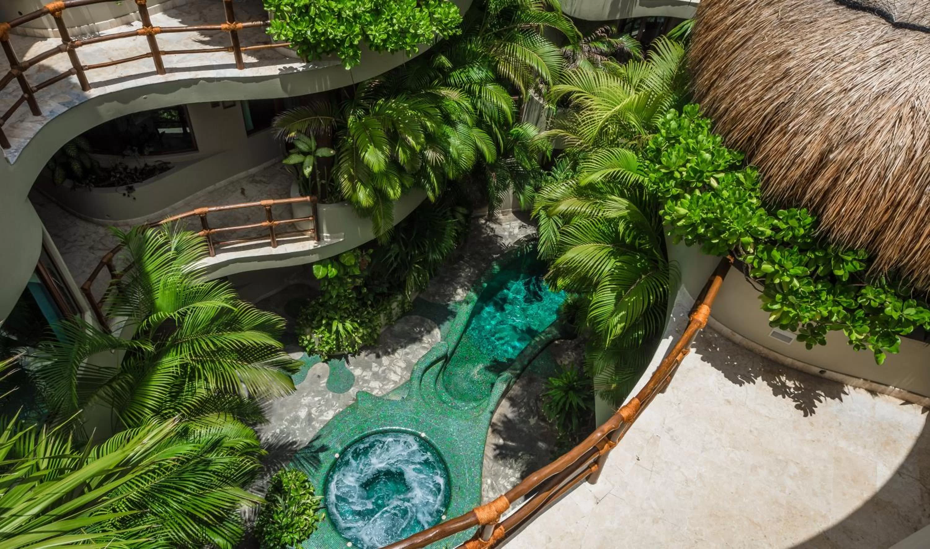 Inner courtyard view in Maya Villa Condo Hotel and Beachclub