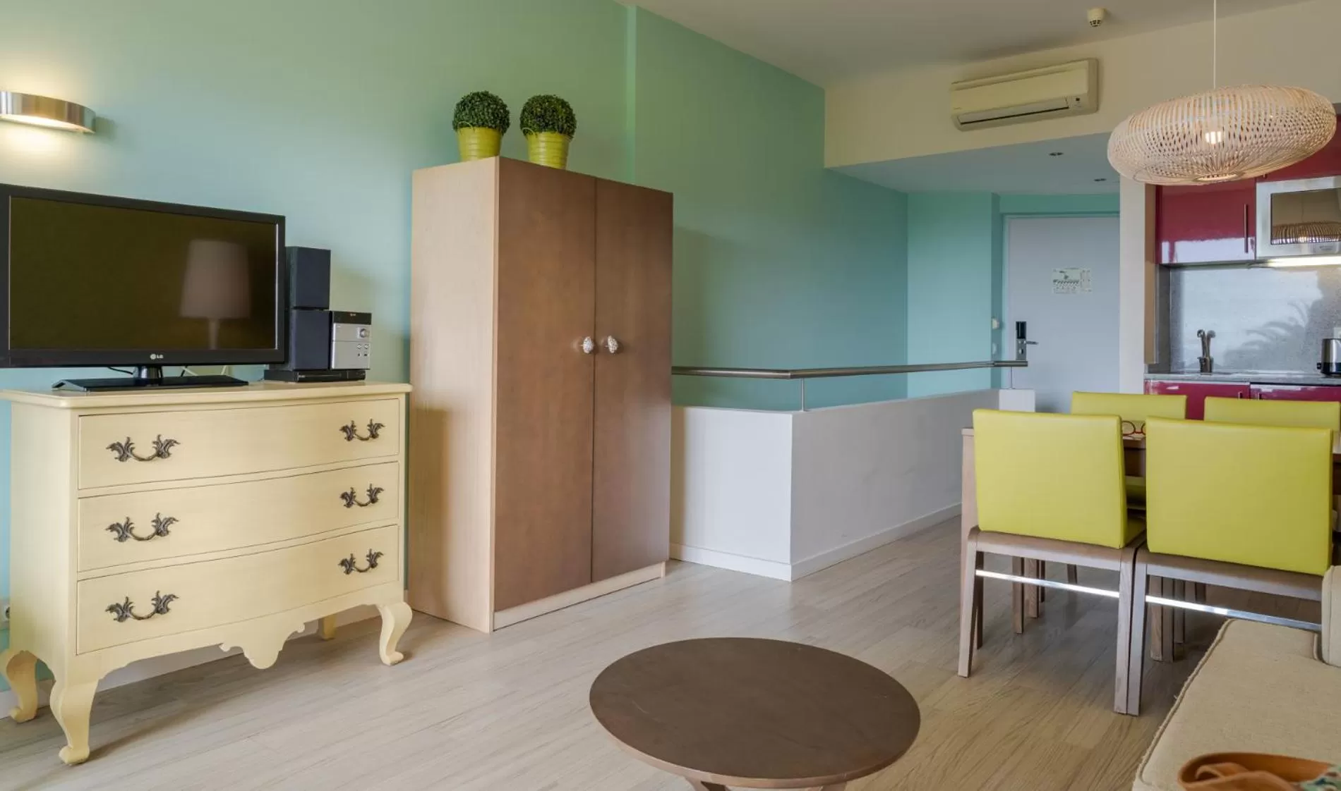 Kitchen or kitchenette in Pestana Alvor Praia Premium Beach & Golf Resort